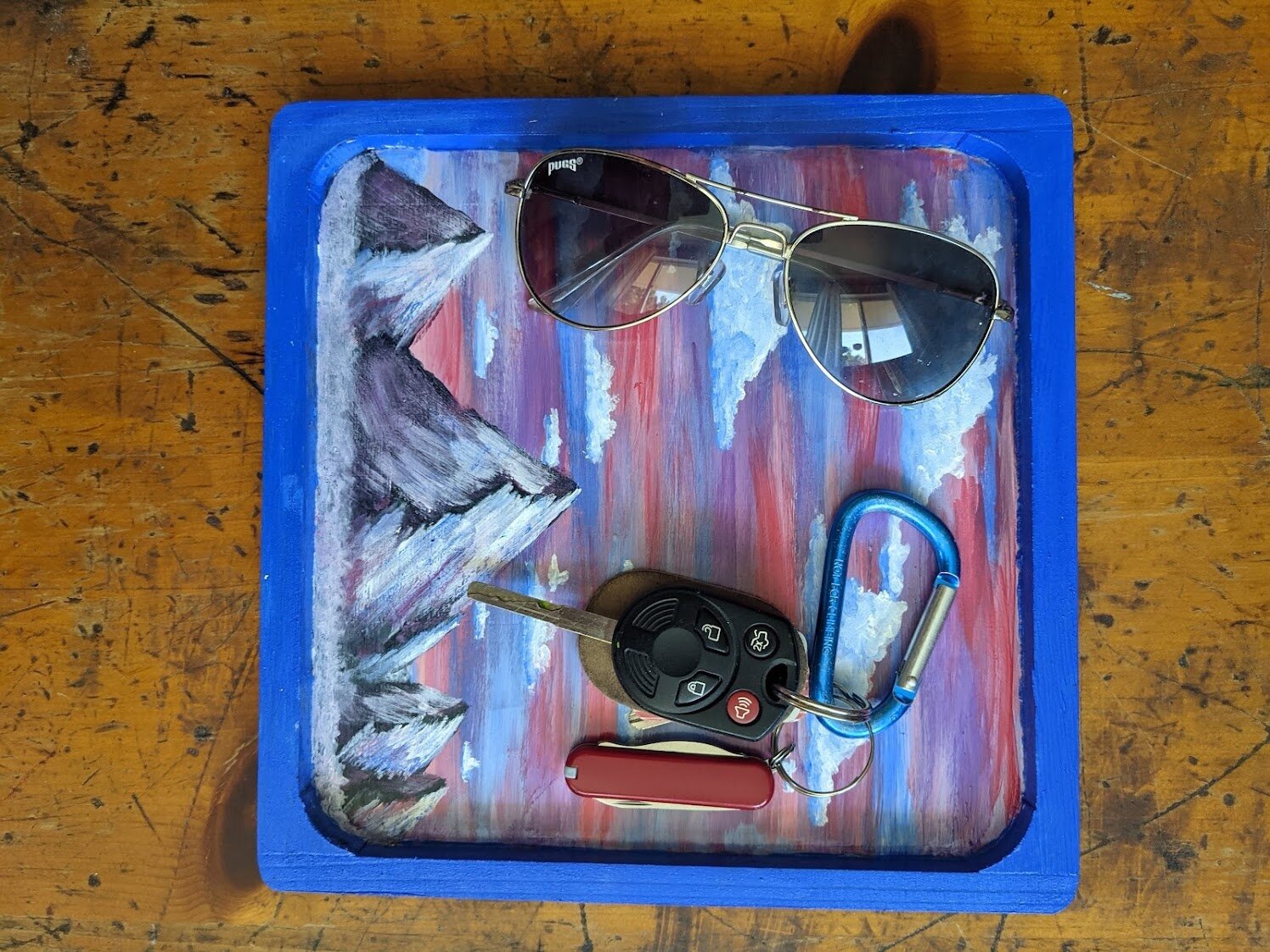 https://i.etsystatic.com/32098333/r/il/beb733/3355779312/il_fullxfull.3355779312_ckwf.jpg