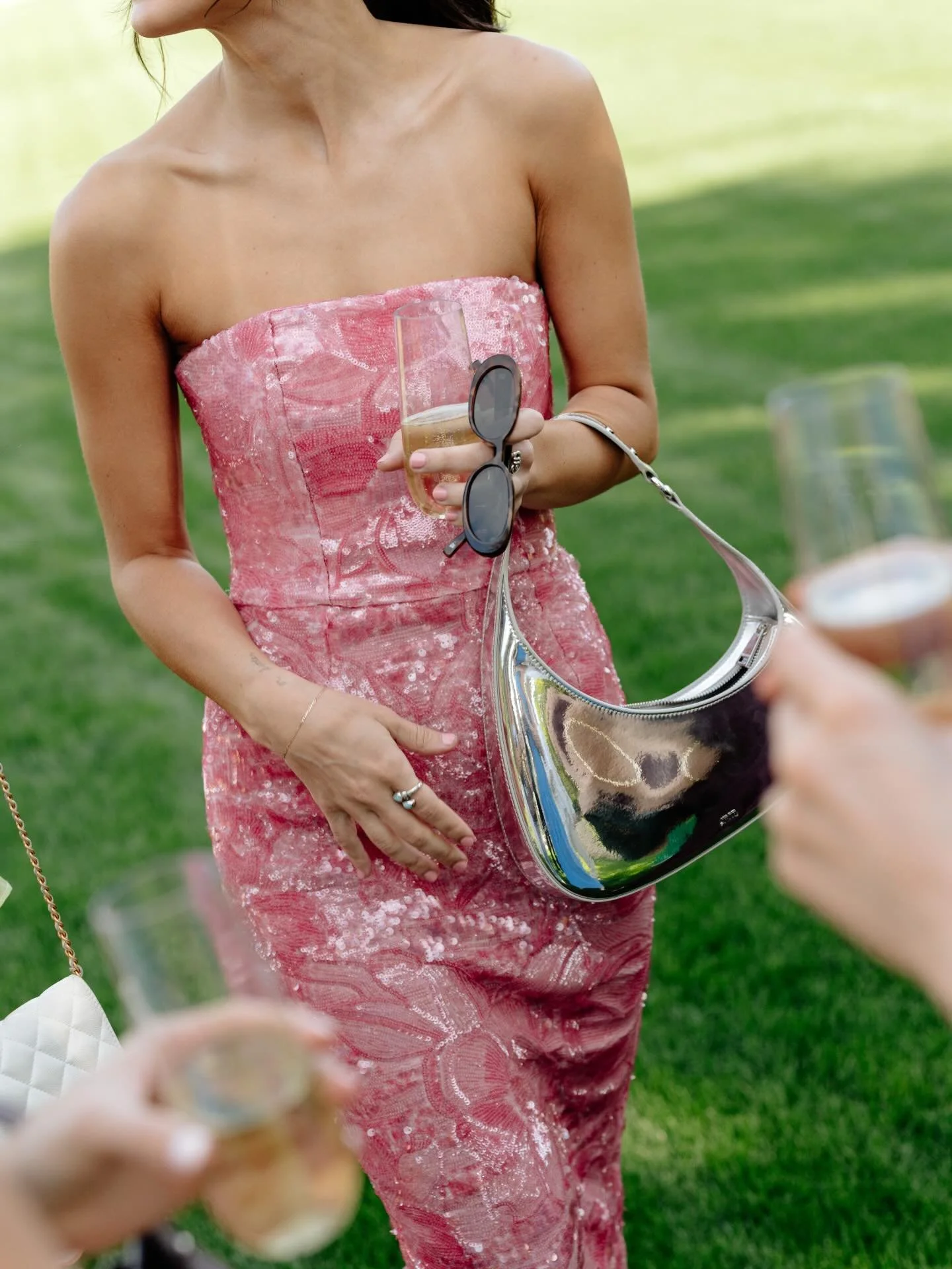 the outfits were so on point for this Palm Springs wedding, every look fit the vibe so perfectly 💞