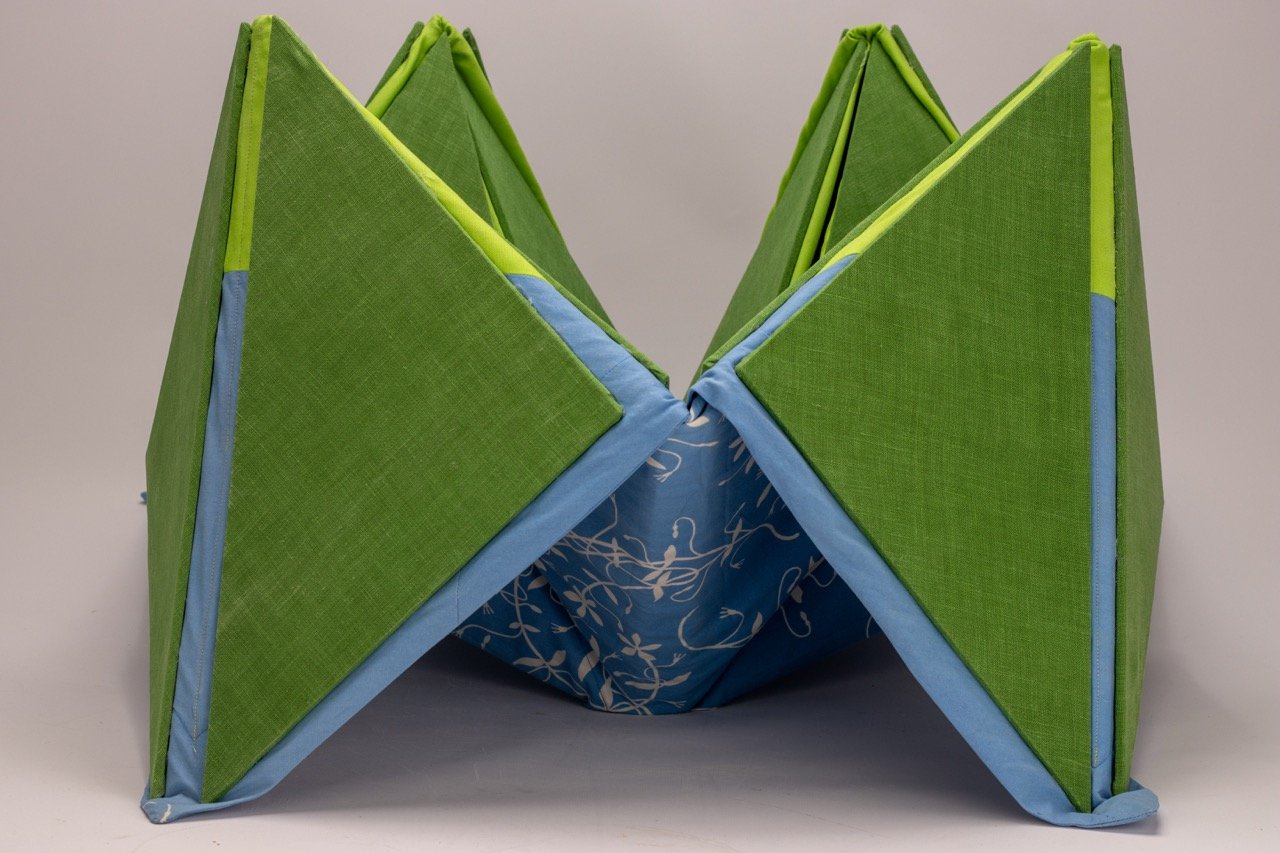 Fabric_CootieCatcher_F25-037_Smaller_Large.jpeg