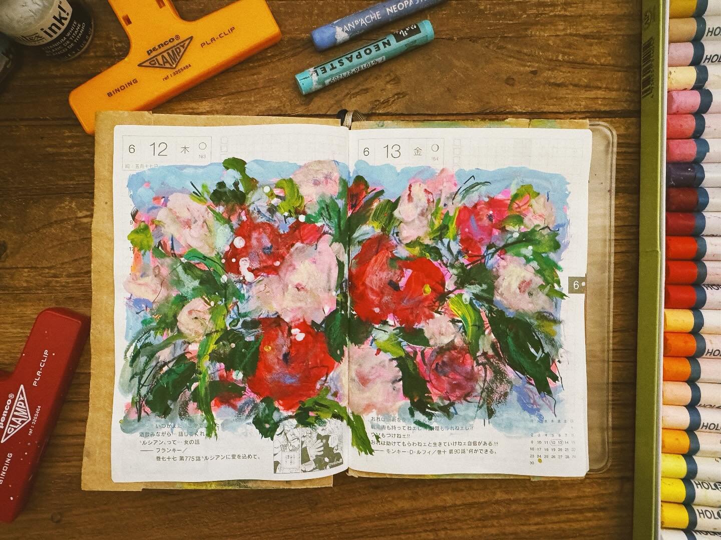 Have to be in the right mood #sketchbook #dailypainting #mixedmedia #floral
