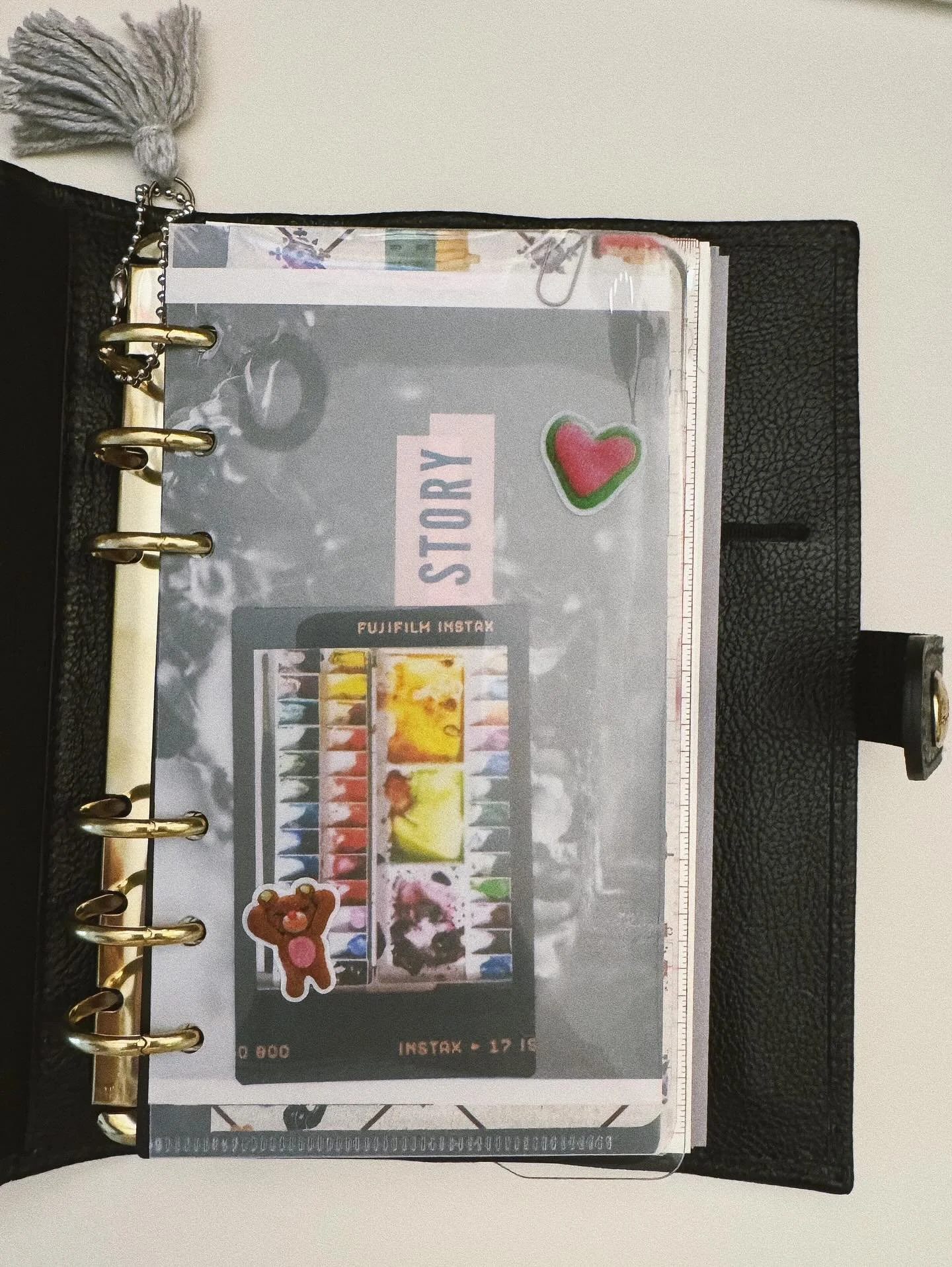 Sketching in my A6per
#sketchbook #sketch #dailypainting