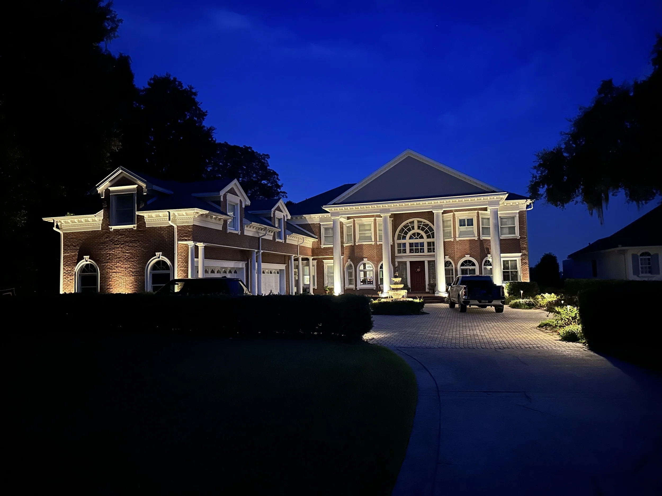 Photo inspiration: Visual Reference: Landscape Permanent Lighting In Windermere Fl
