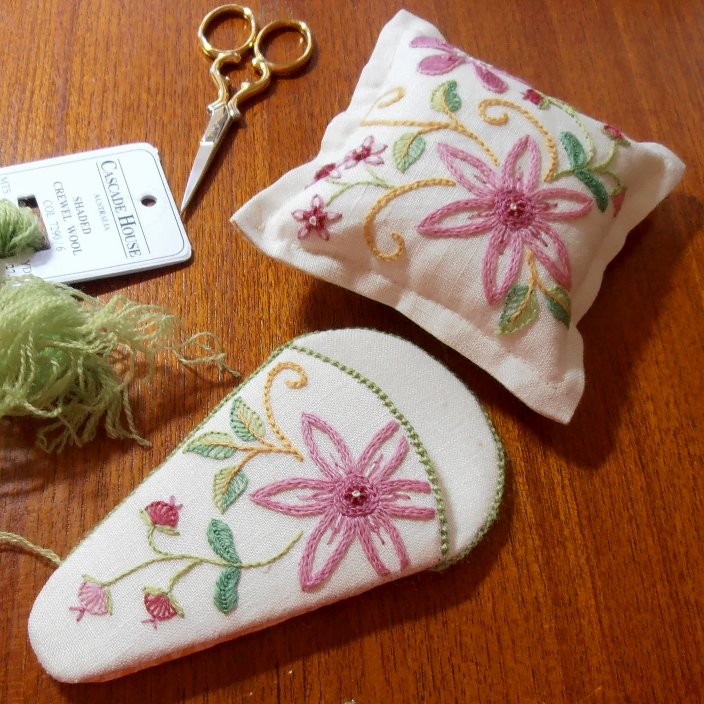 Crewel Embroidery DAHLIA pin cushion and scissor case.
