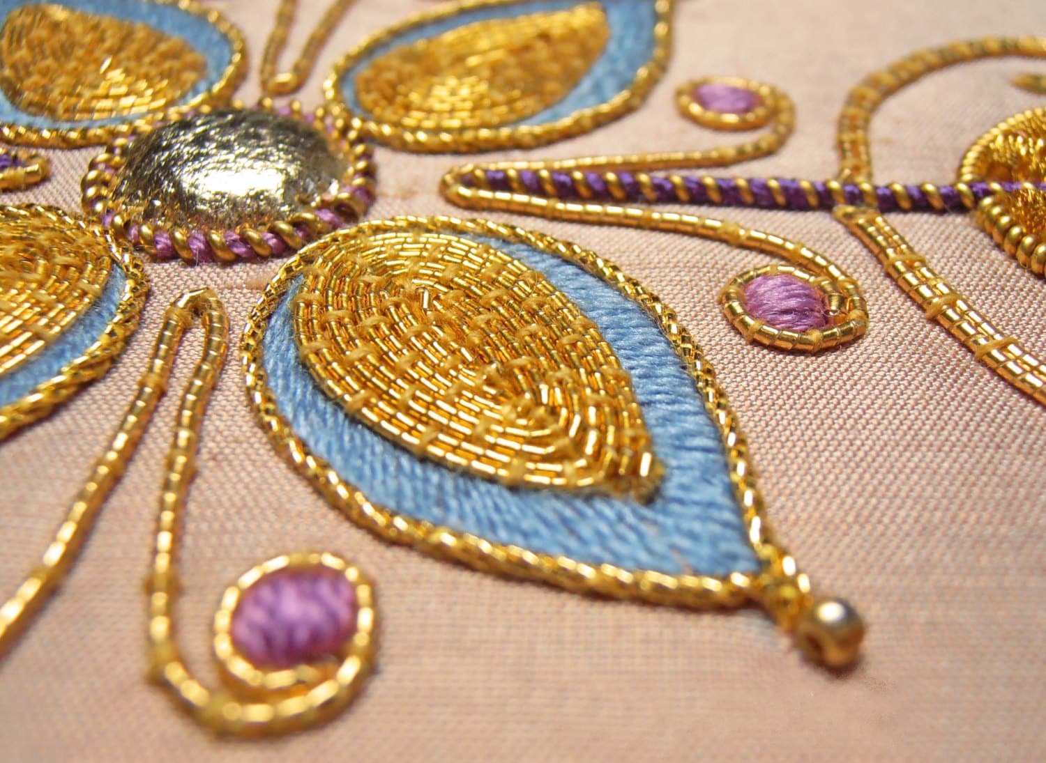https://i.etsystatic.com/7205506/r/il/418dca/664261254/il_fullxfull.664261254_hwku.jpg