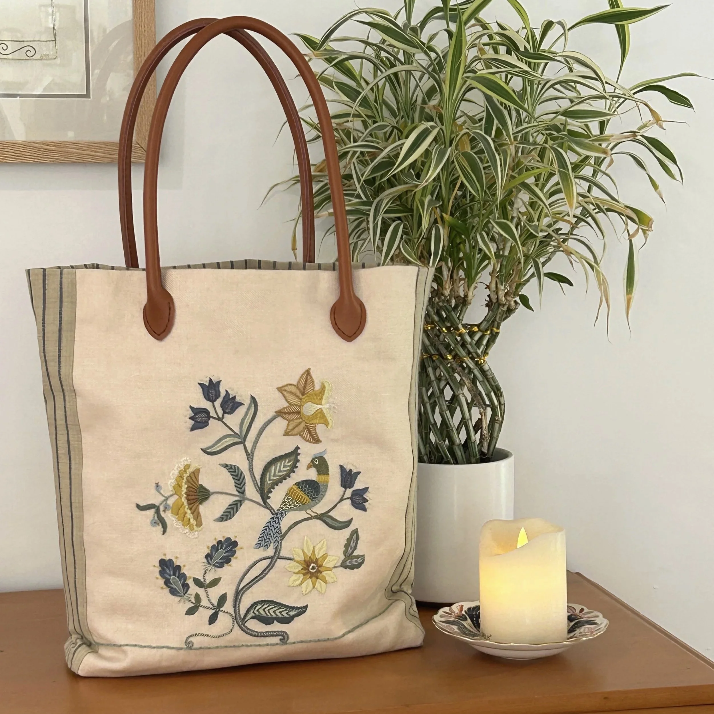 Tote bag with crewel embroidery design by Anna Scott Embroiderry.jpg