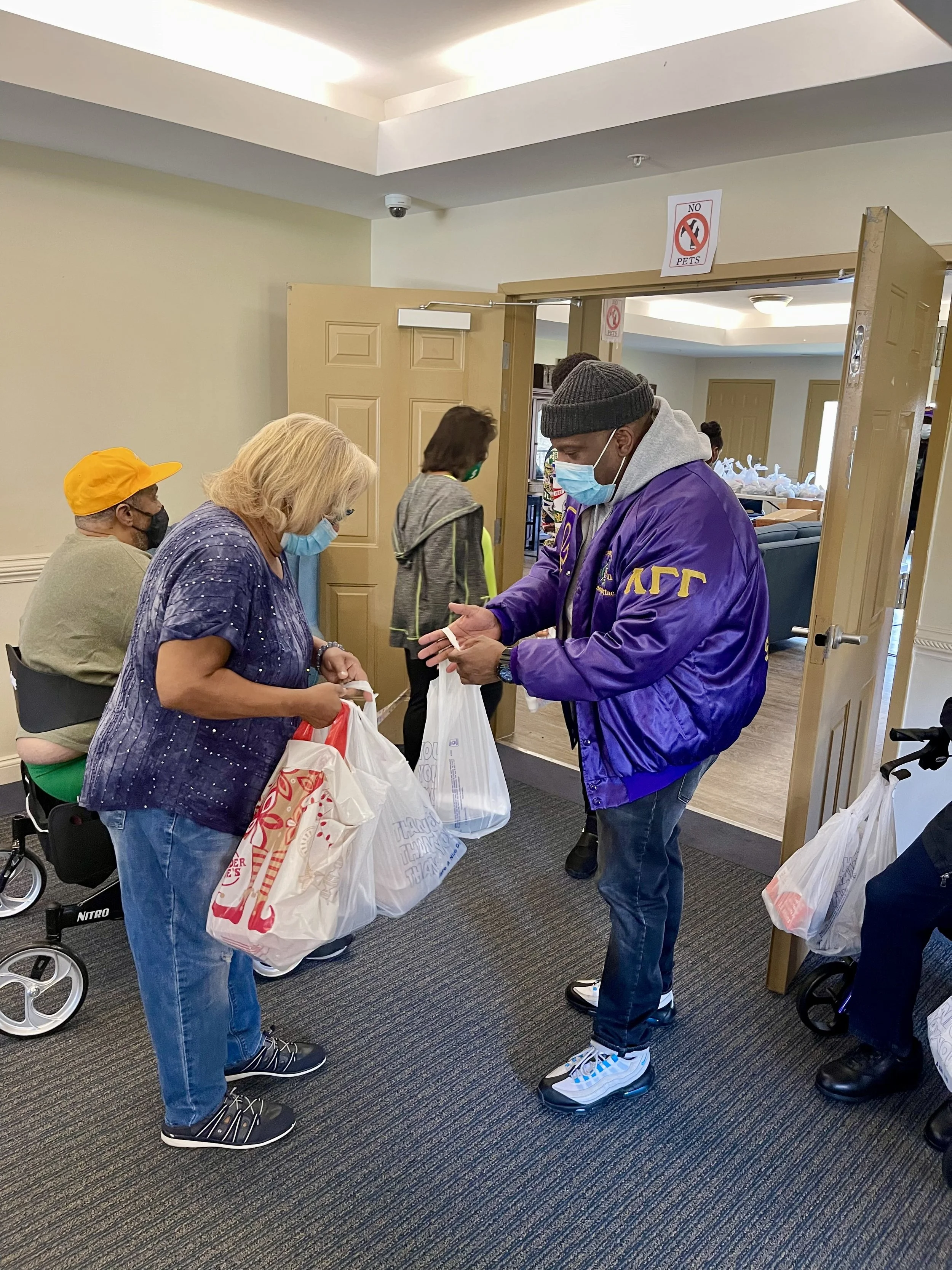 food drive - bruhz.JPG