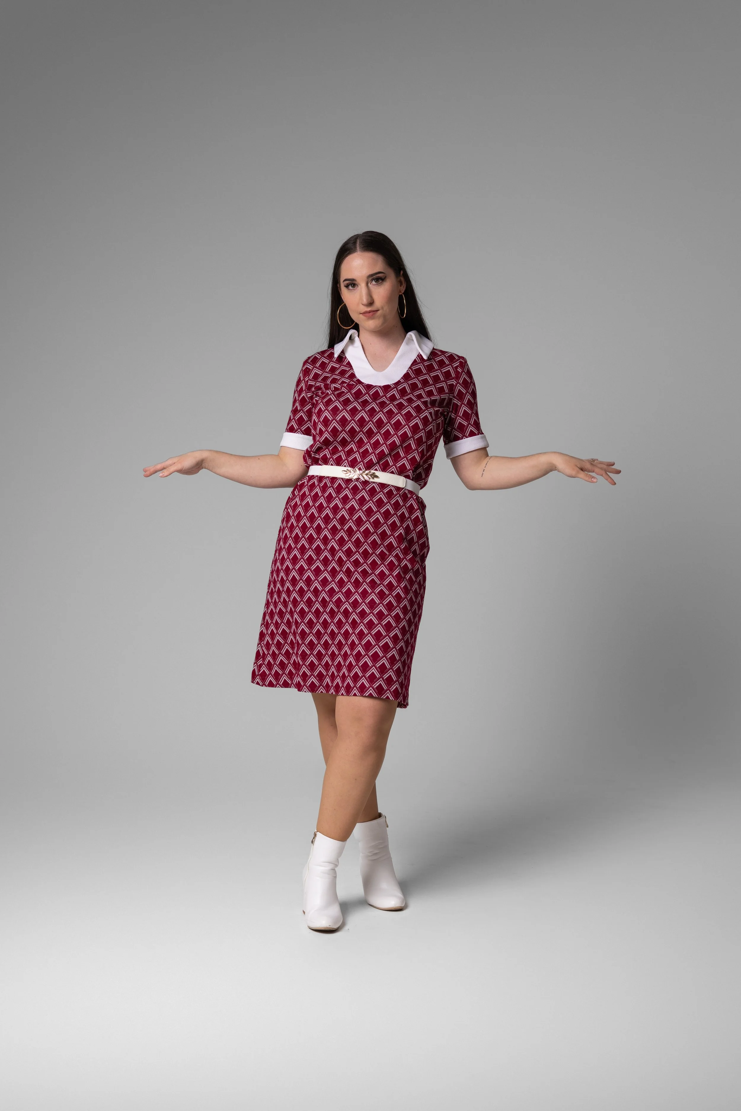 1960 burgandy/white shift dress