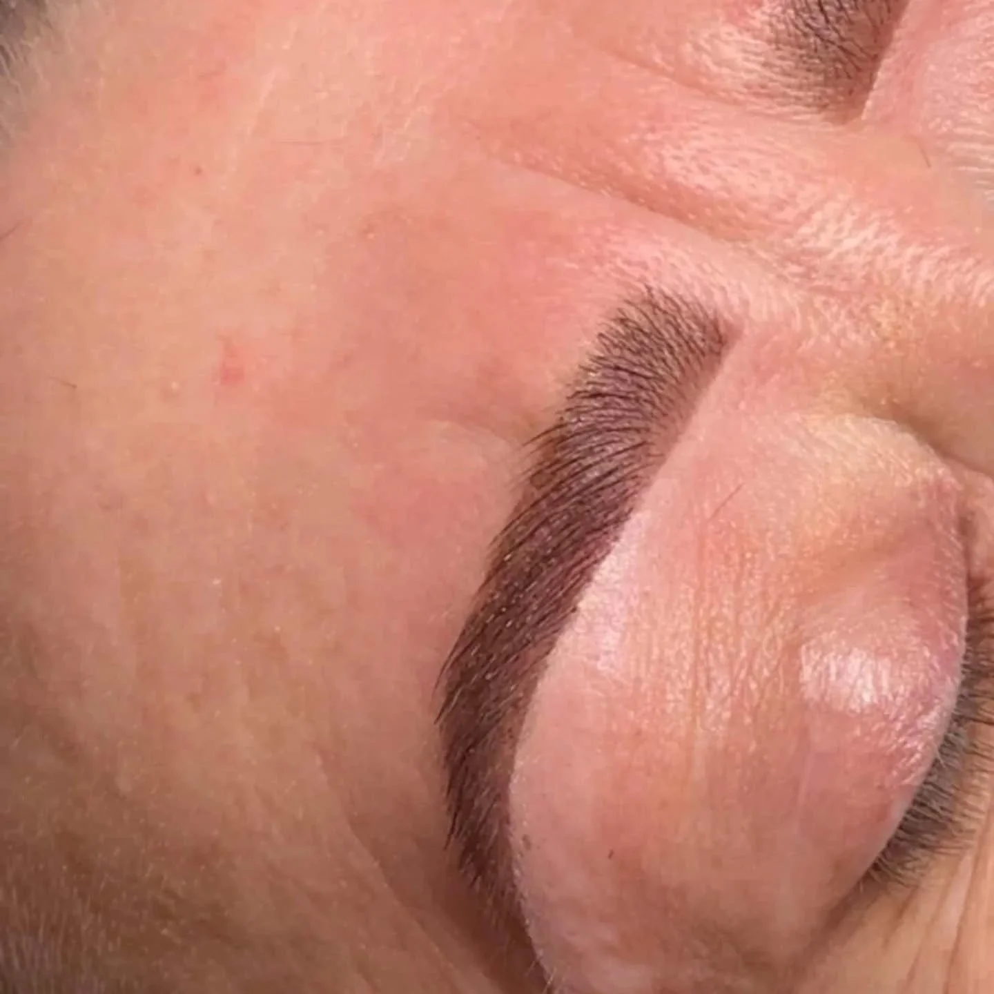 🔥 OMG! Aren't these brows just hot?

🙋&zwj;♀️ Do you want to achieve brows like these, easy peasy! Just purchase our Rare Collection Brow Dyes Choc Brown and Chestnut and mix 50/50!

🕑 Today is the last day to get them at 30% off! Use code EOFY at