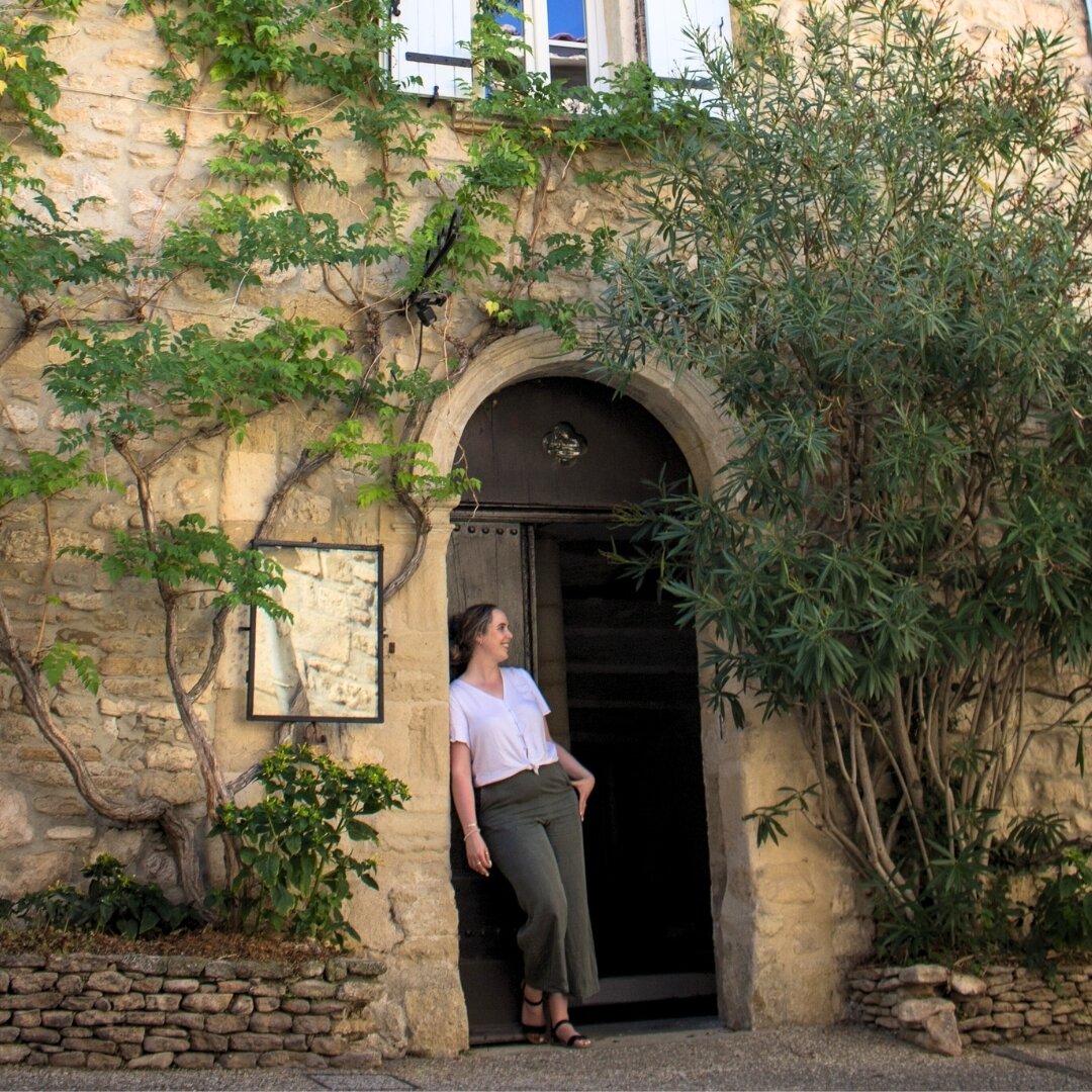 6 months ago today, I was waiting outside the Avignon train station, ready to gather my guests for our first-ever retreat in the south of France.

If you had told me then where I would end up 6 months later, I never would have believed you. 

Not in 
