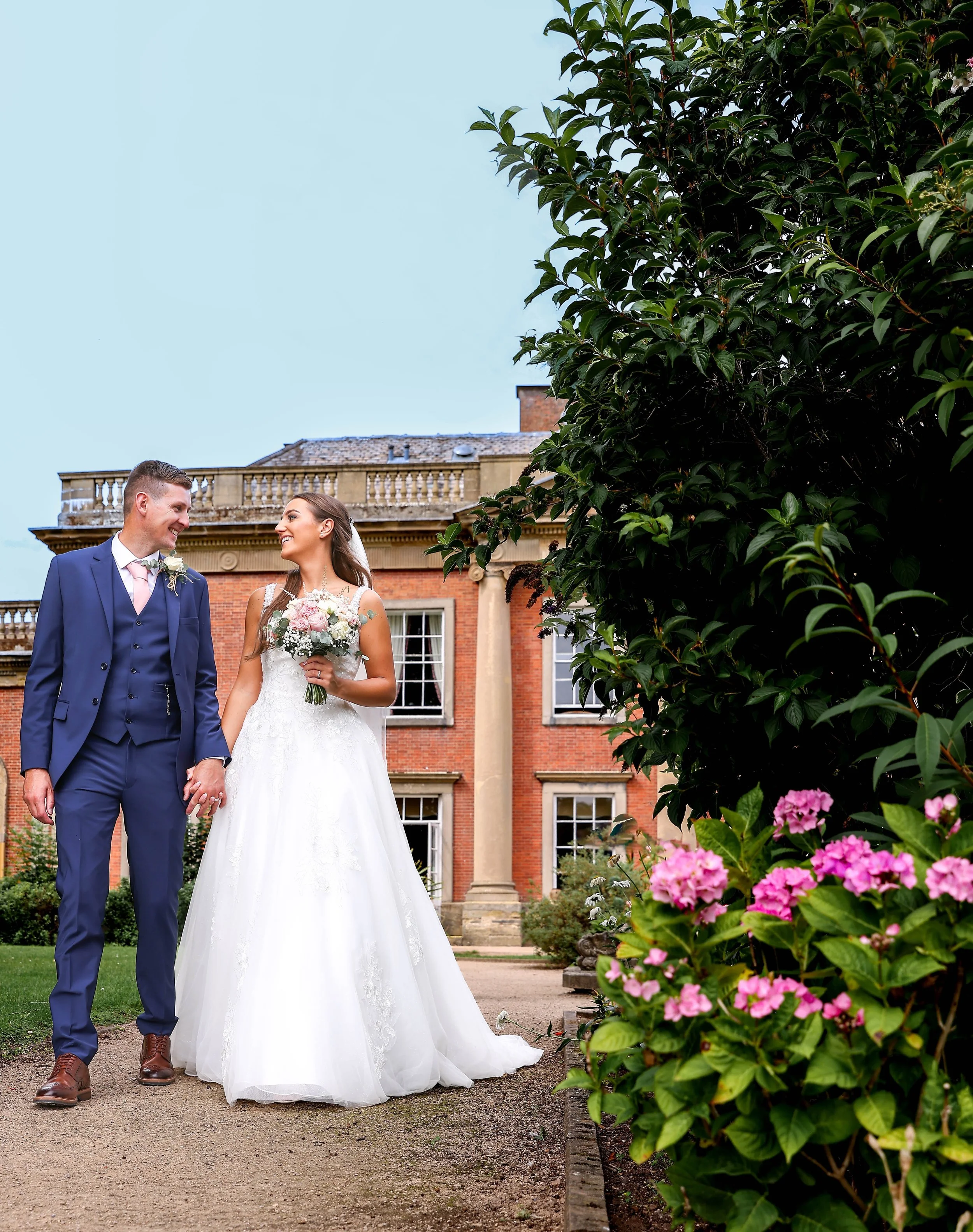 Mr & Mrs Deeney-157.jpg