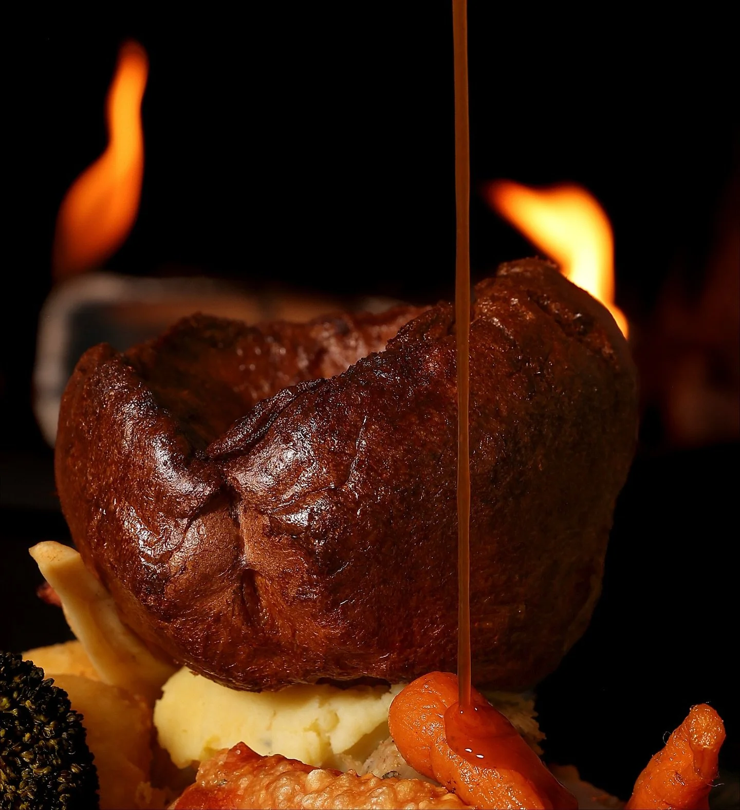 The Five Bells at Claypole 🍴 

A cosy village Country Inn serving UNREAL Food by the Fire. What could be better? 🔥 

- @fivebellsclaypole 

#photography #photographer #business #localbusiness #supportlocal #supportlocalbusiness #commercial #commerc