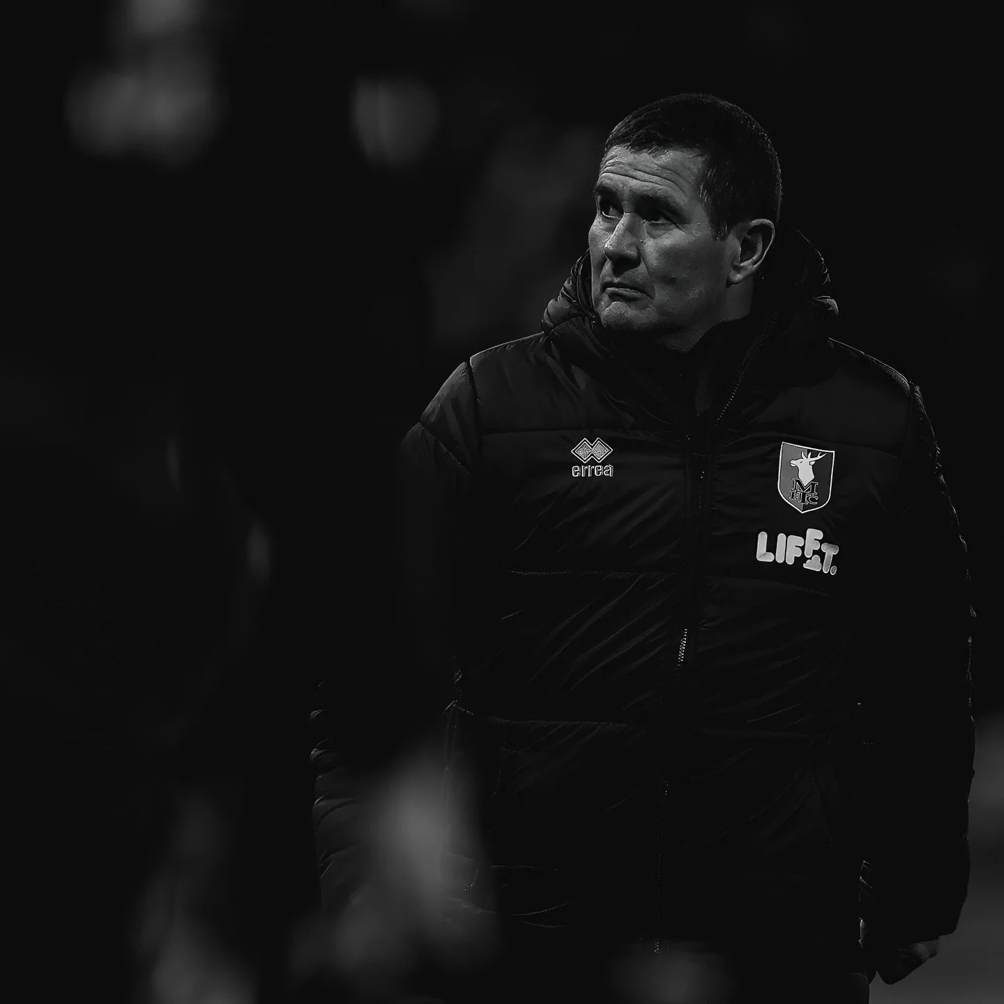 Frustration Under the Lights at The One Call 🟡🔵

#Photographer #photography #nottinghamshire #football #footballteam #localteam #soccer #footballedits #footballgames #motionphotography #sport #players #footballplayers #sportphotography #stags #Nott