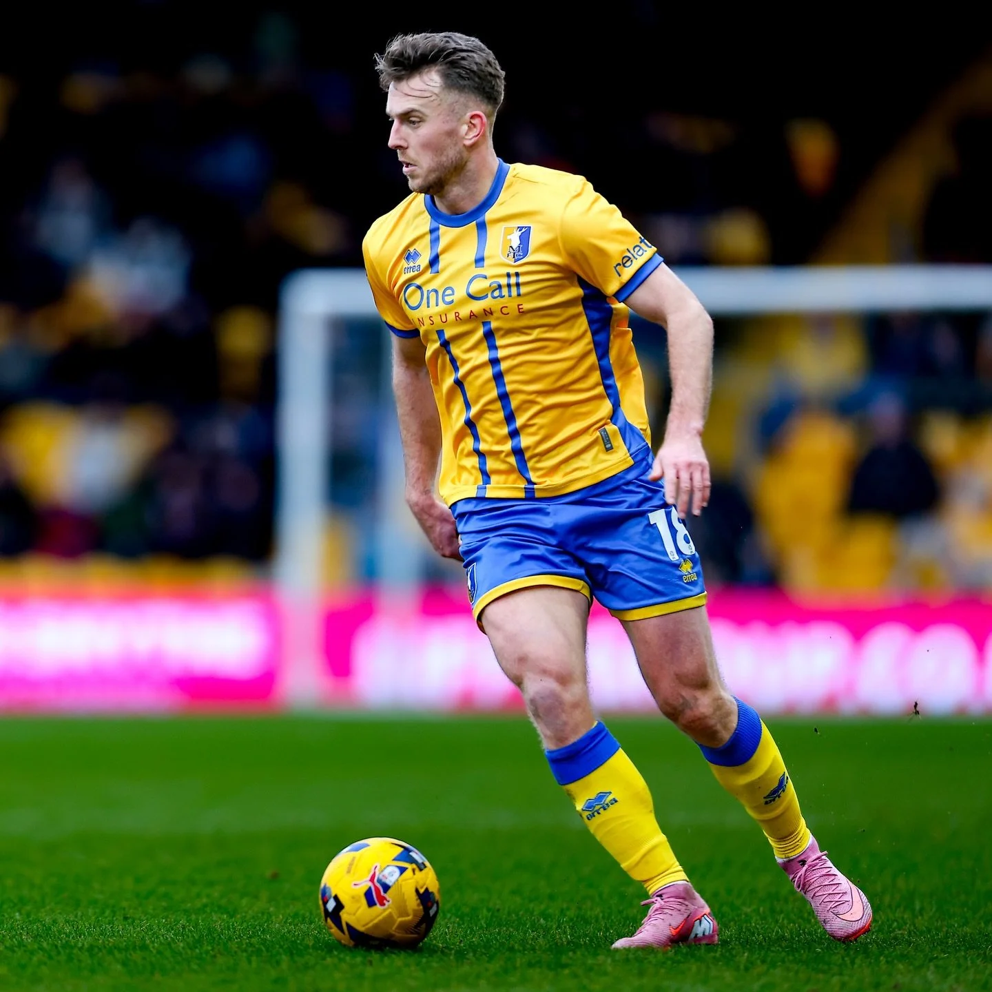 0 - 0 Draw at The One Call Today 🟡🔵

#MTFC #Stags #Mansfield #EFL