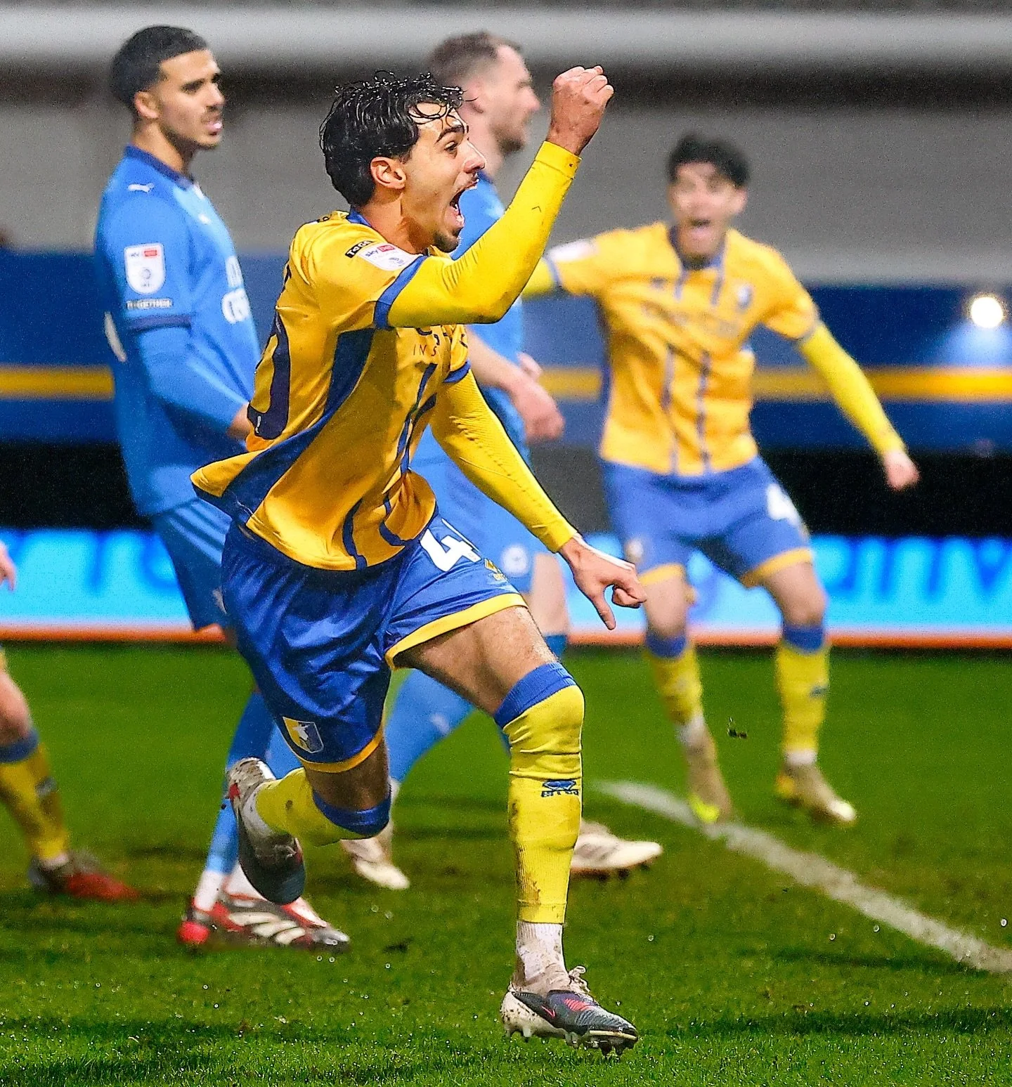 Despite a late George Abbott Goal, Stags end their unbeaten run at The One Call Tonight 🟡🔵

#MTFC #Stags #Mansfield #EFL