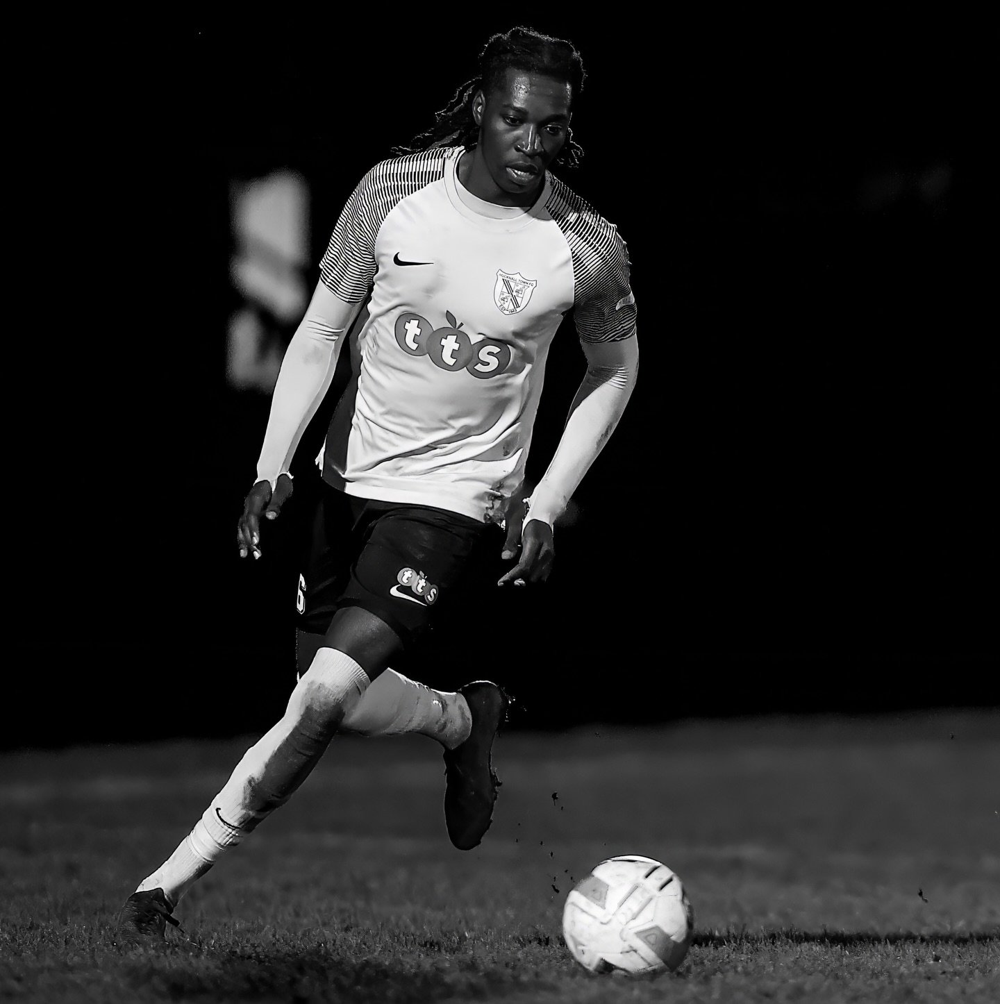 Hucknall Town 1 - 3 Grantham Town FC 🟡⚫️ at The RM. 

#Yellows #HTFC #Hucknall #NonLeague