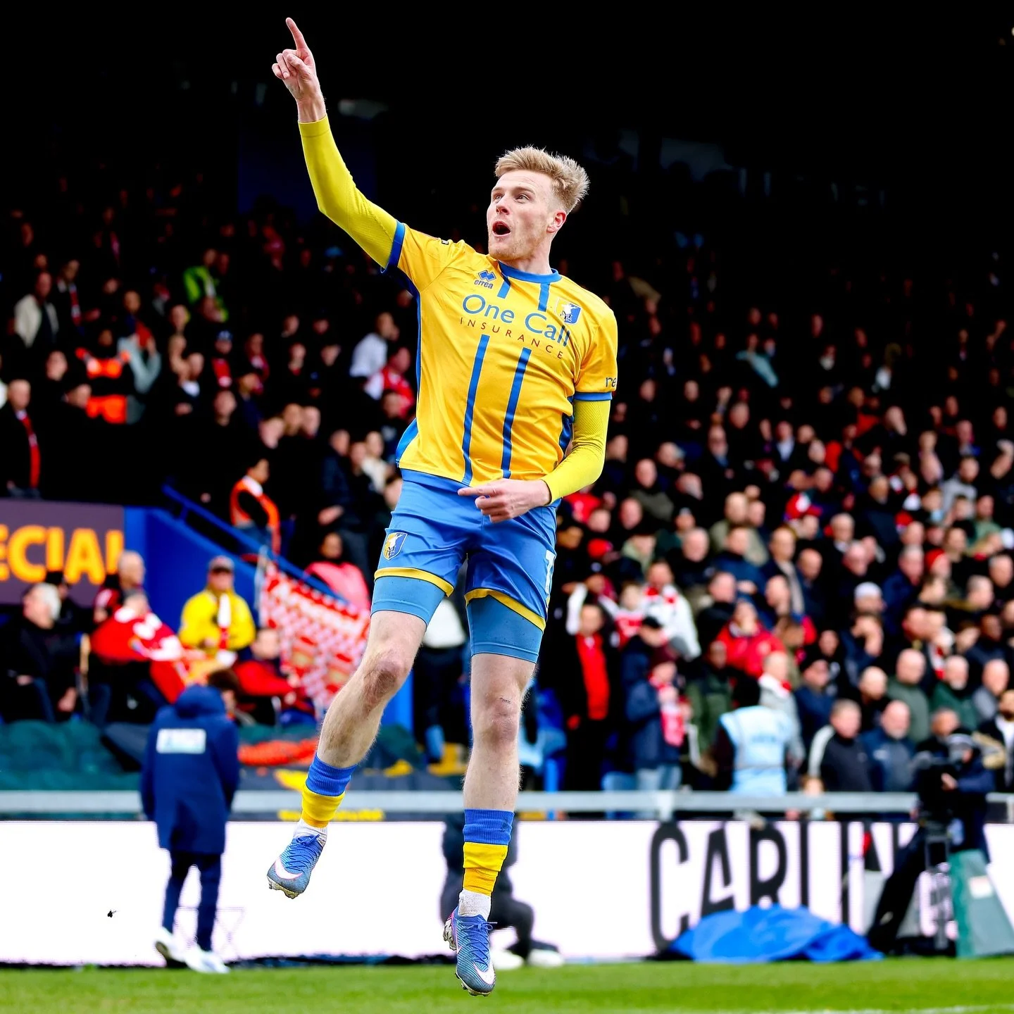 Mansfield 1 - 2 Arsenal in the 5th Round of the FA Cup. Superb Performance, lots to be proud of 🔵🟡

Always Grateful ❤️

#FACup #Mansfield #EFL 

1/2