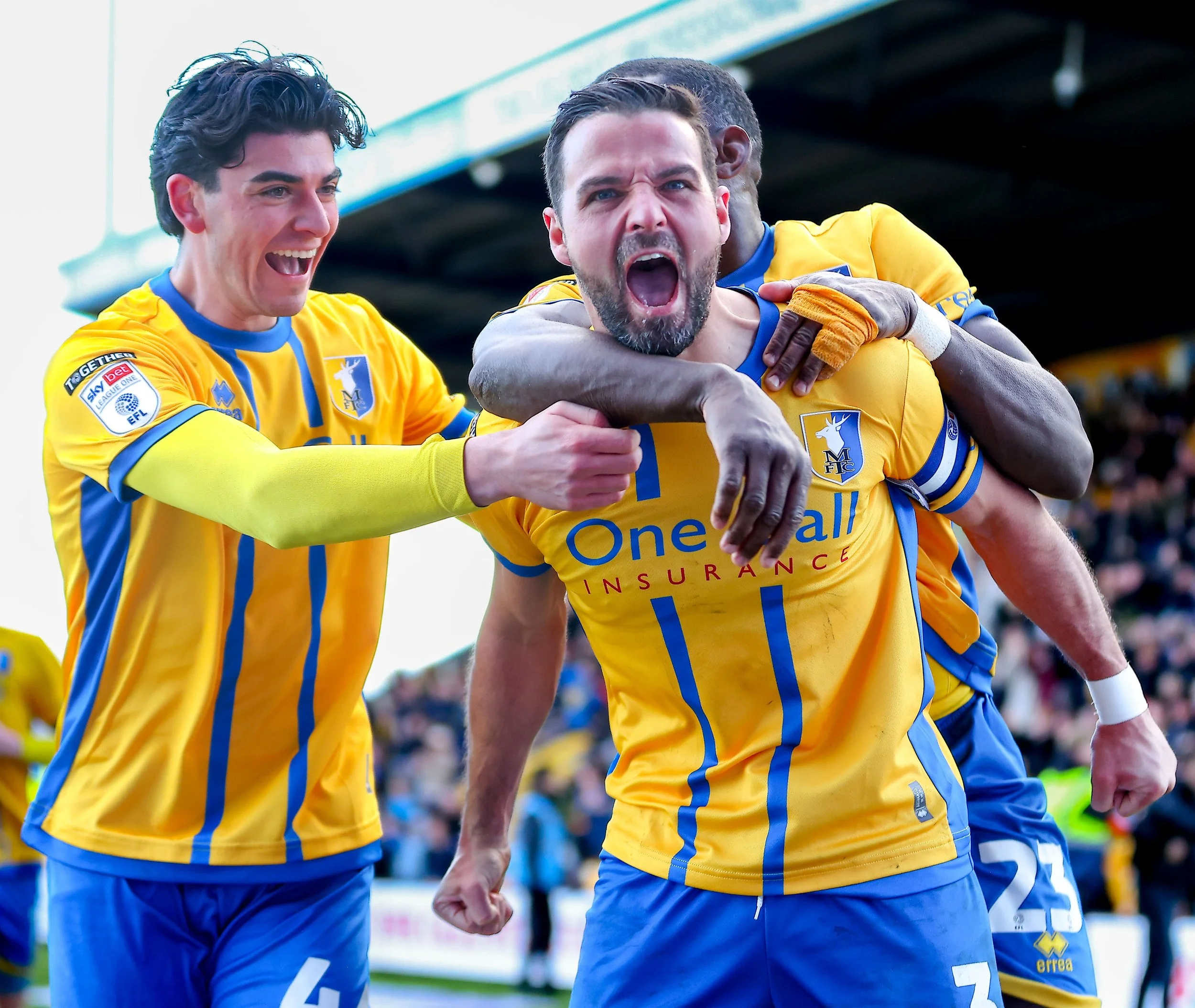 Stags vs Barnsley-40b.jpg