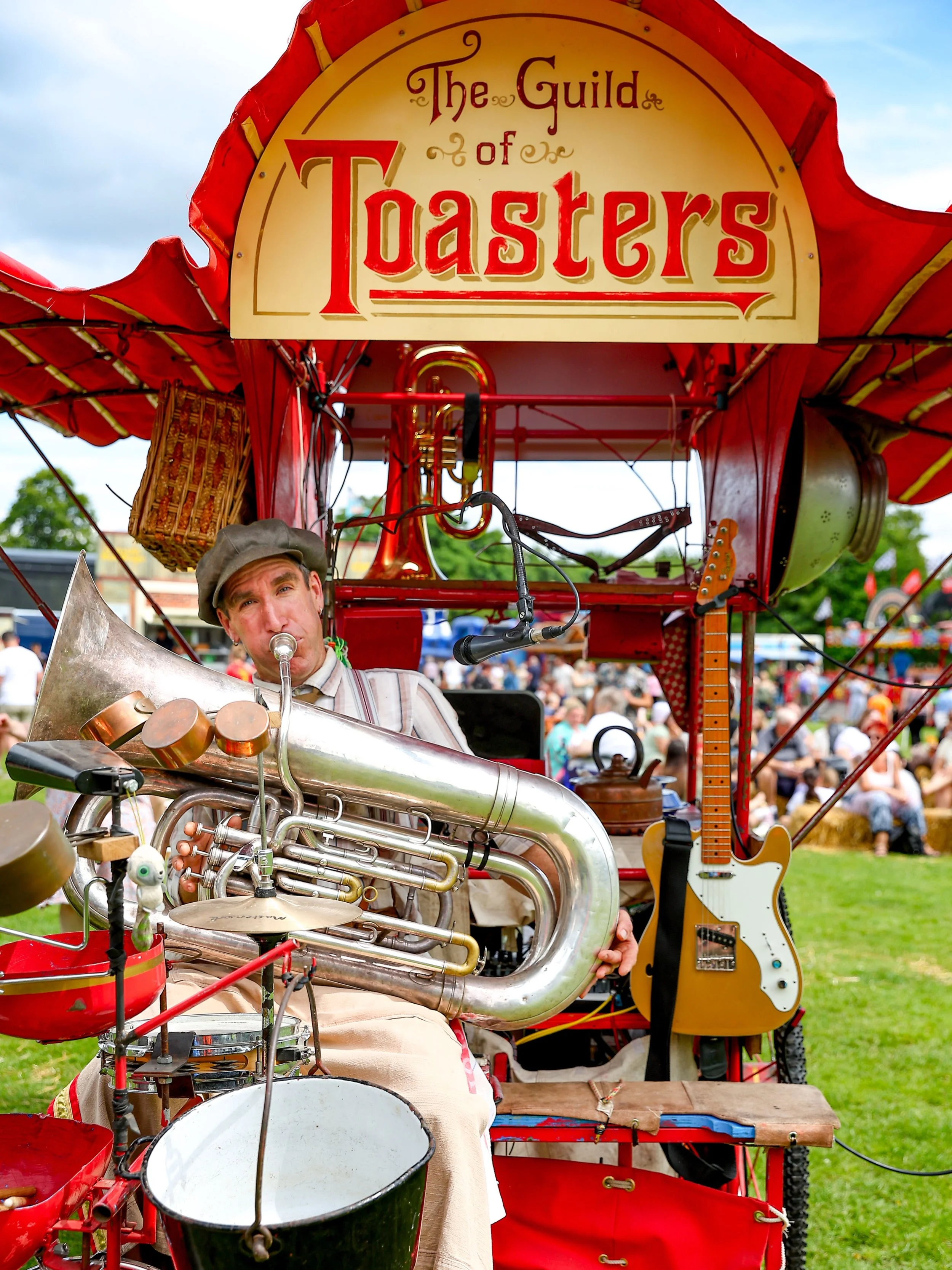 Entertainment at The Festival of Leisure 💫