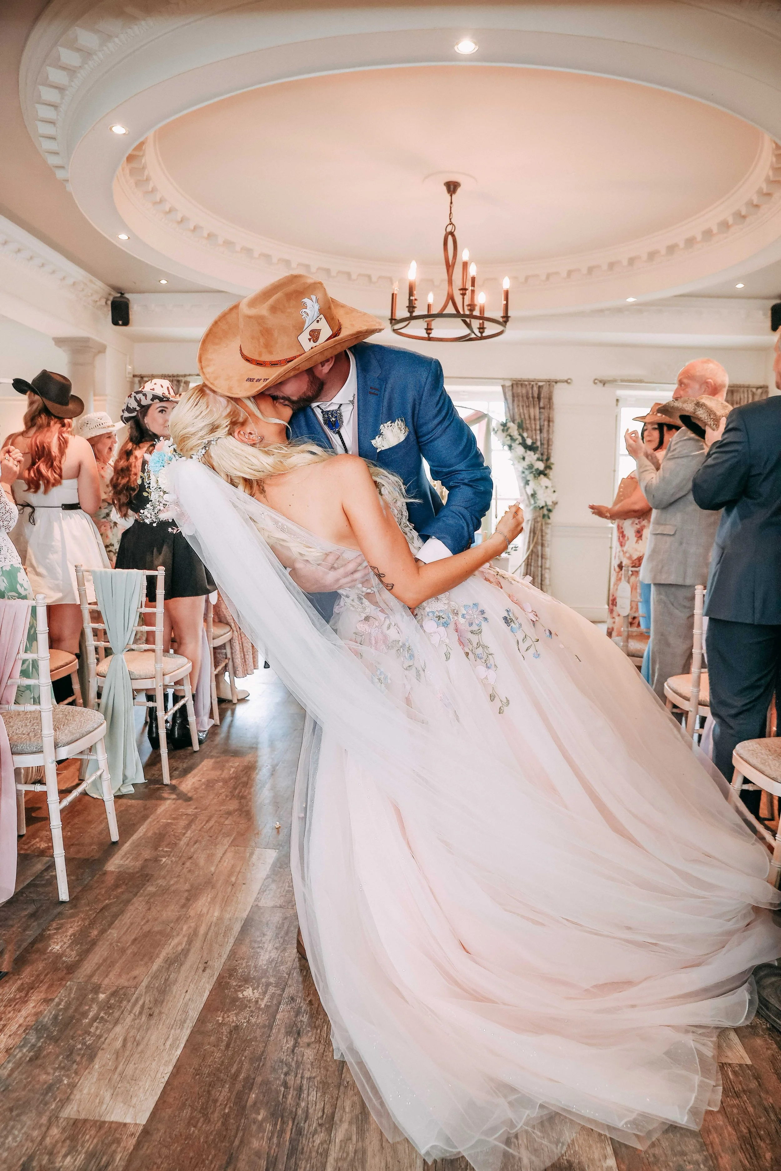 Andrew & Becky-4.jpg
