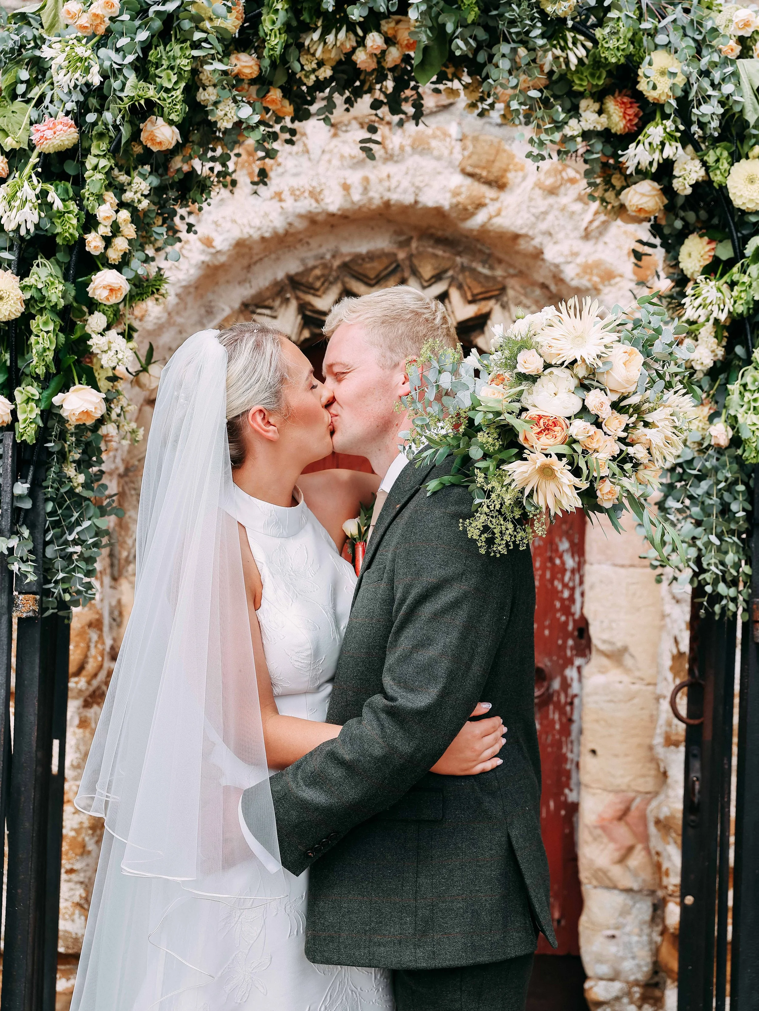 Mr & Mrs Maxey-134.jpg
