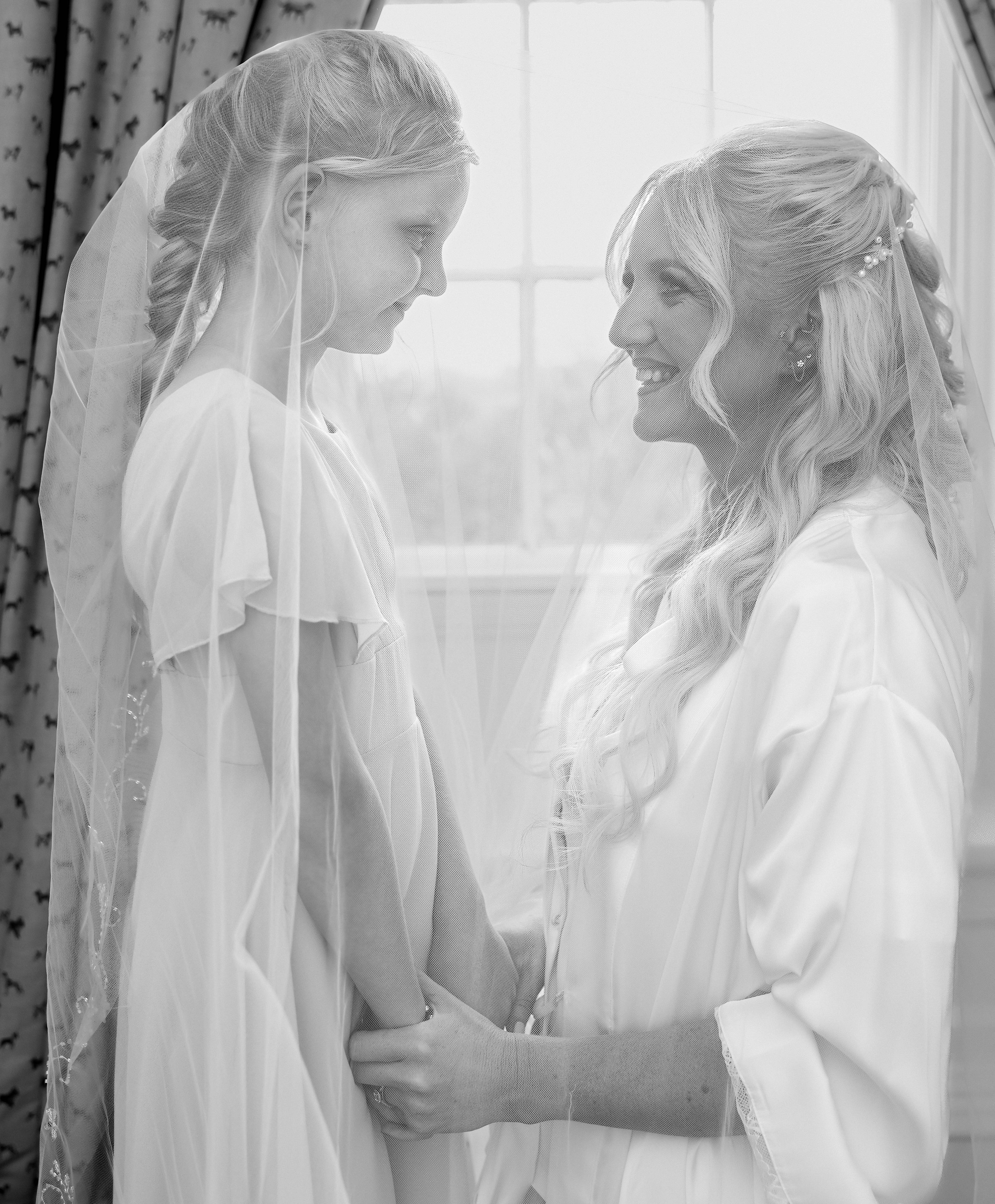 Mr & Mrs Richards-55B&W.jpg