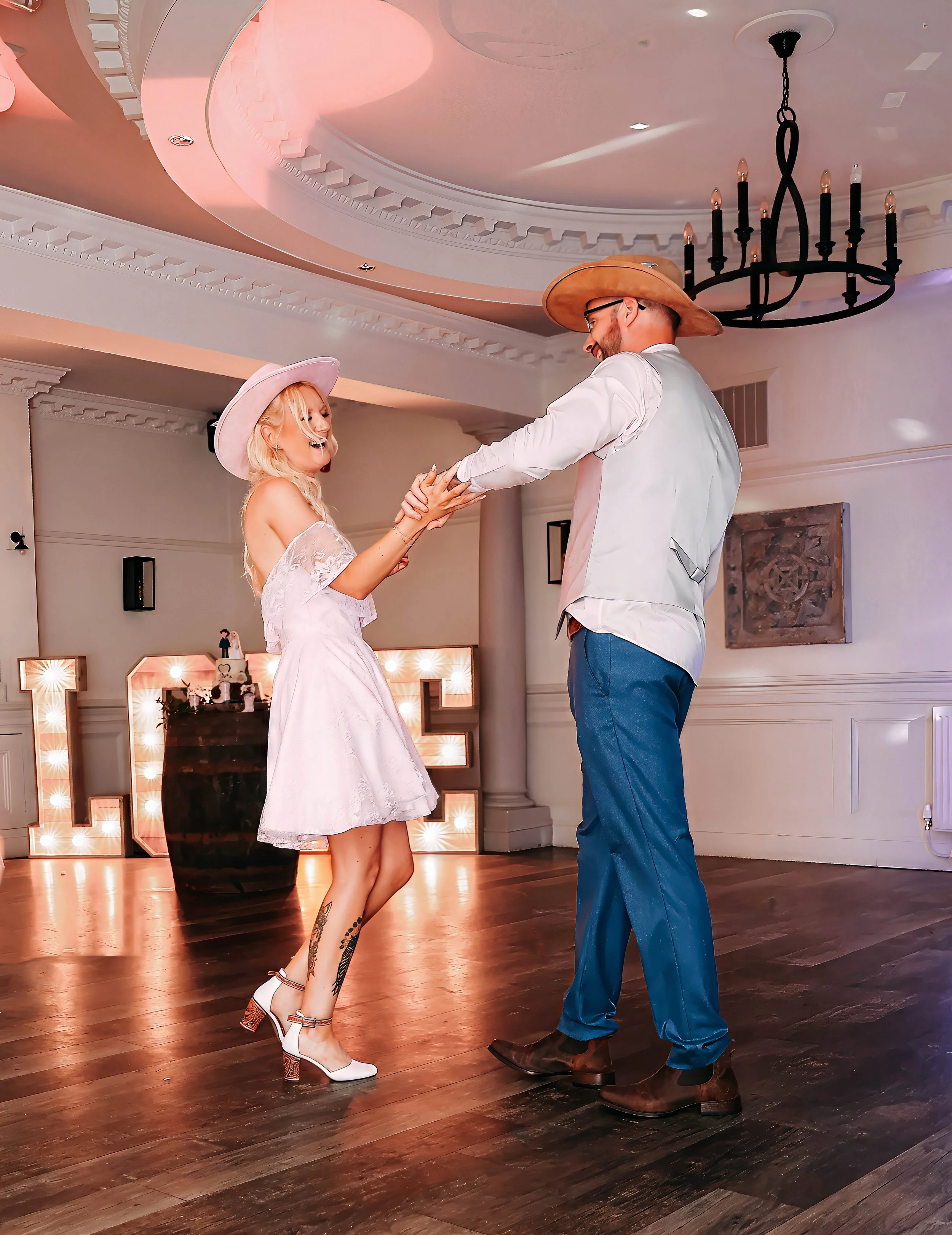 Mr & Mrs Richards-242.jpg