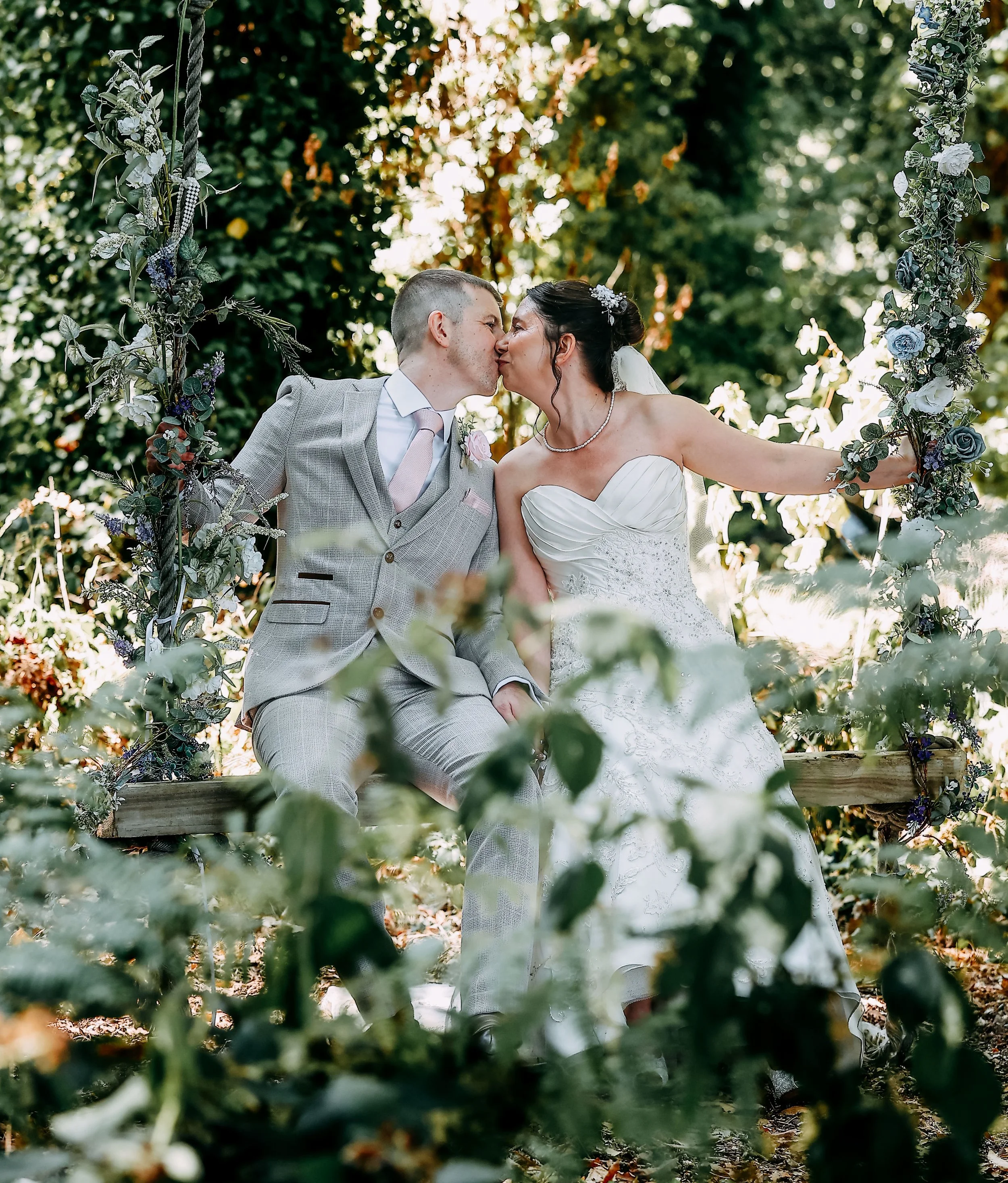 Mr & Mrs Roe-117b.jpg