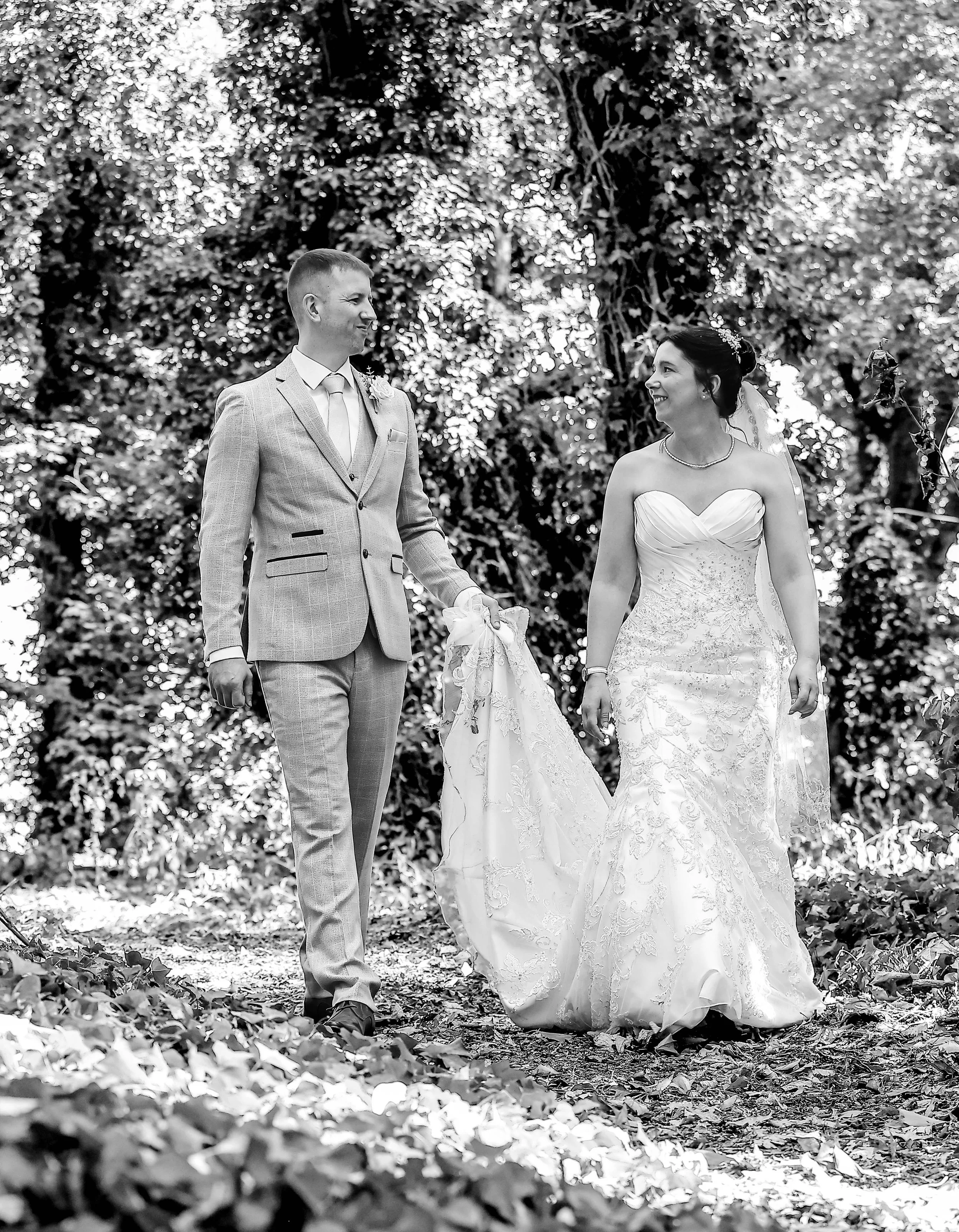 Mr & Mrs Roe-120B&W.jpg
