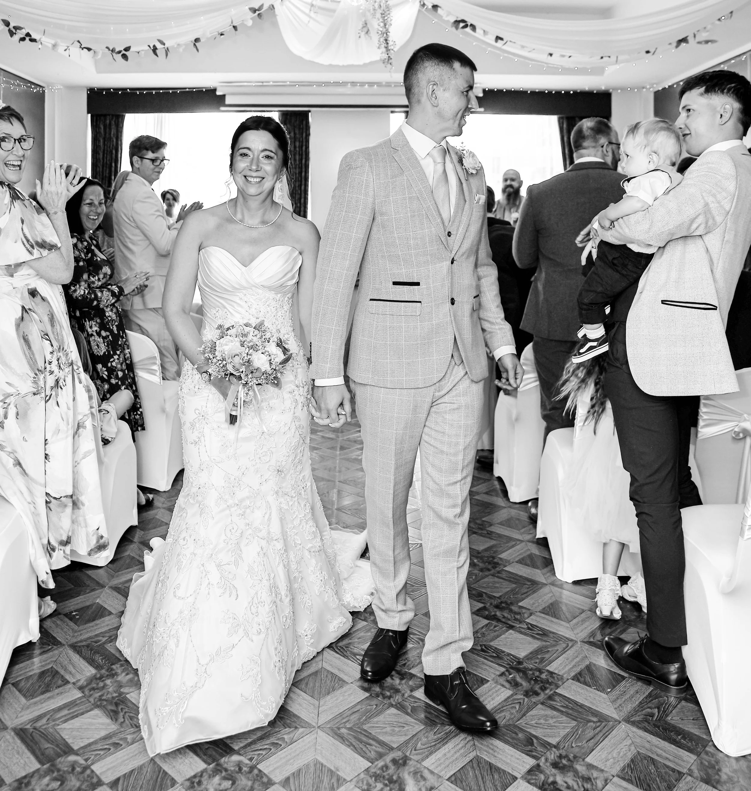 Mr & Mrs Roe-56B&W.jpg