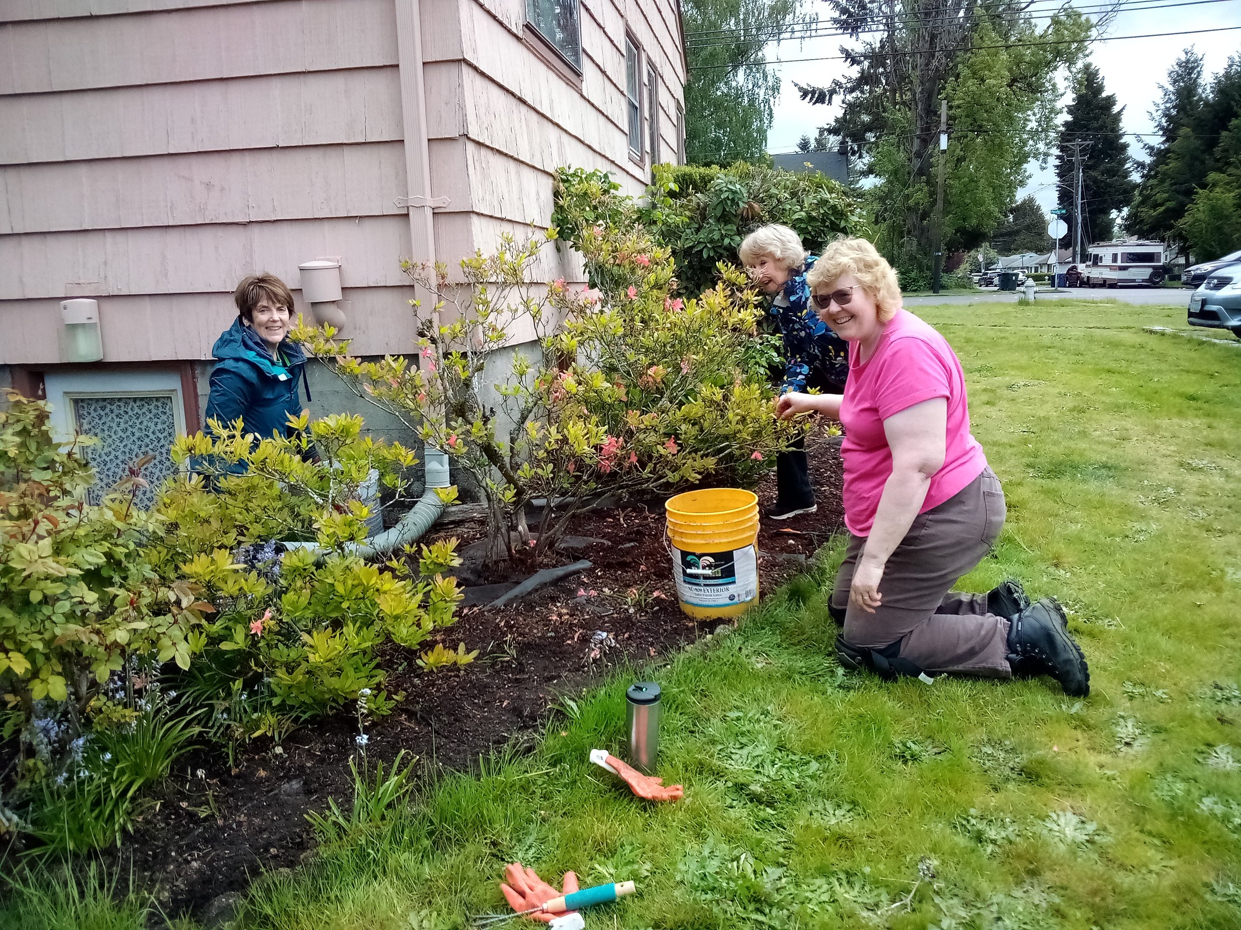 FRS yardwork 2022.jpg