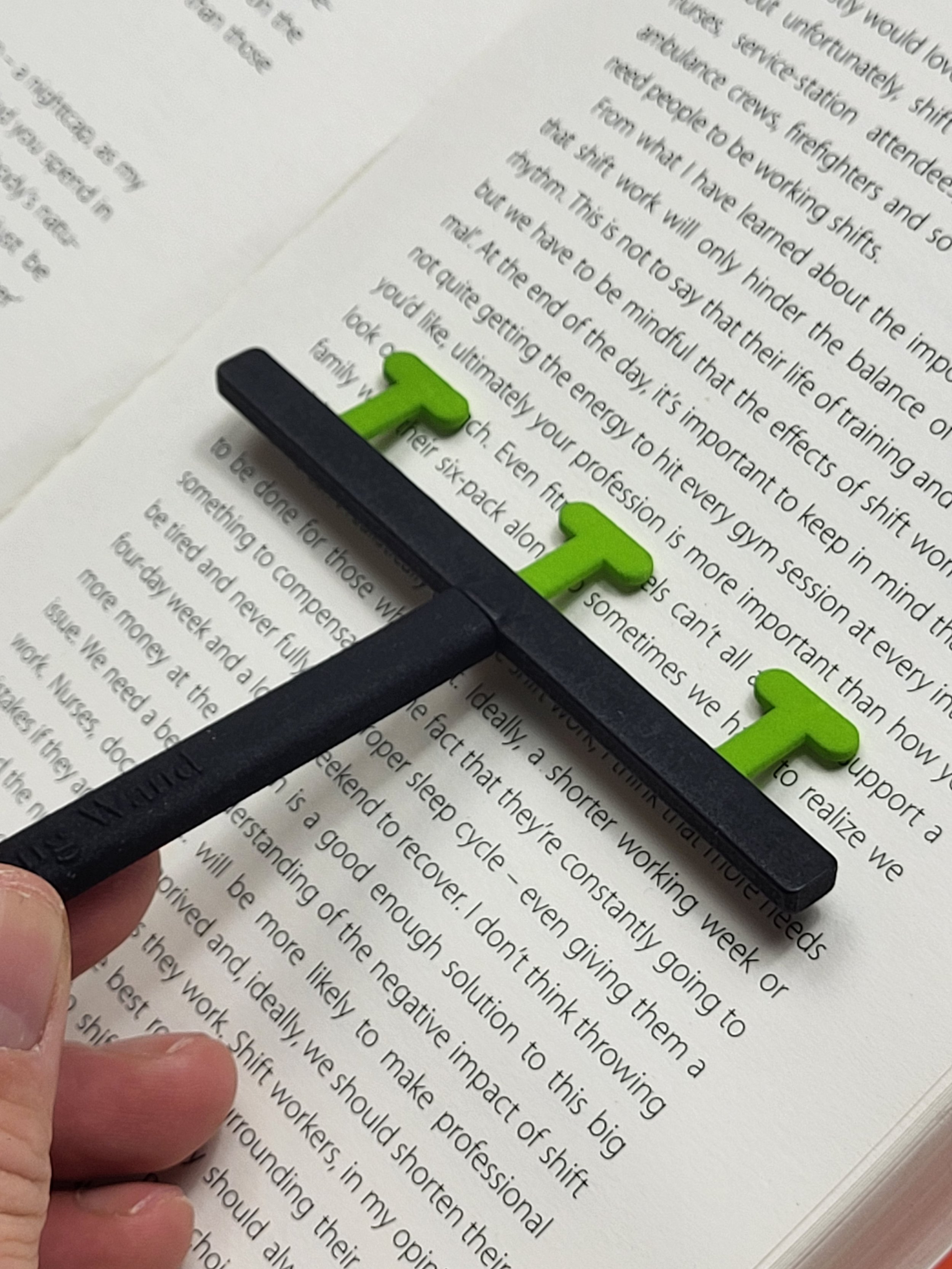 Elevate your school’s reading curriculum with our Peripheral Wand, specially designed for neurodivergent students, including those with ADHD, Dyslexia, and Autism.
