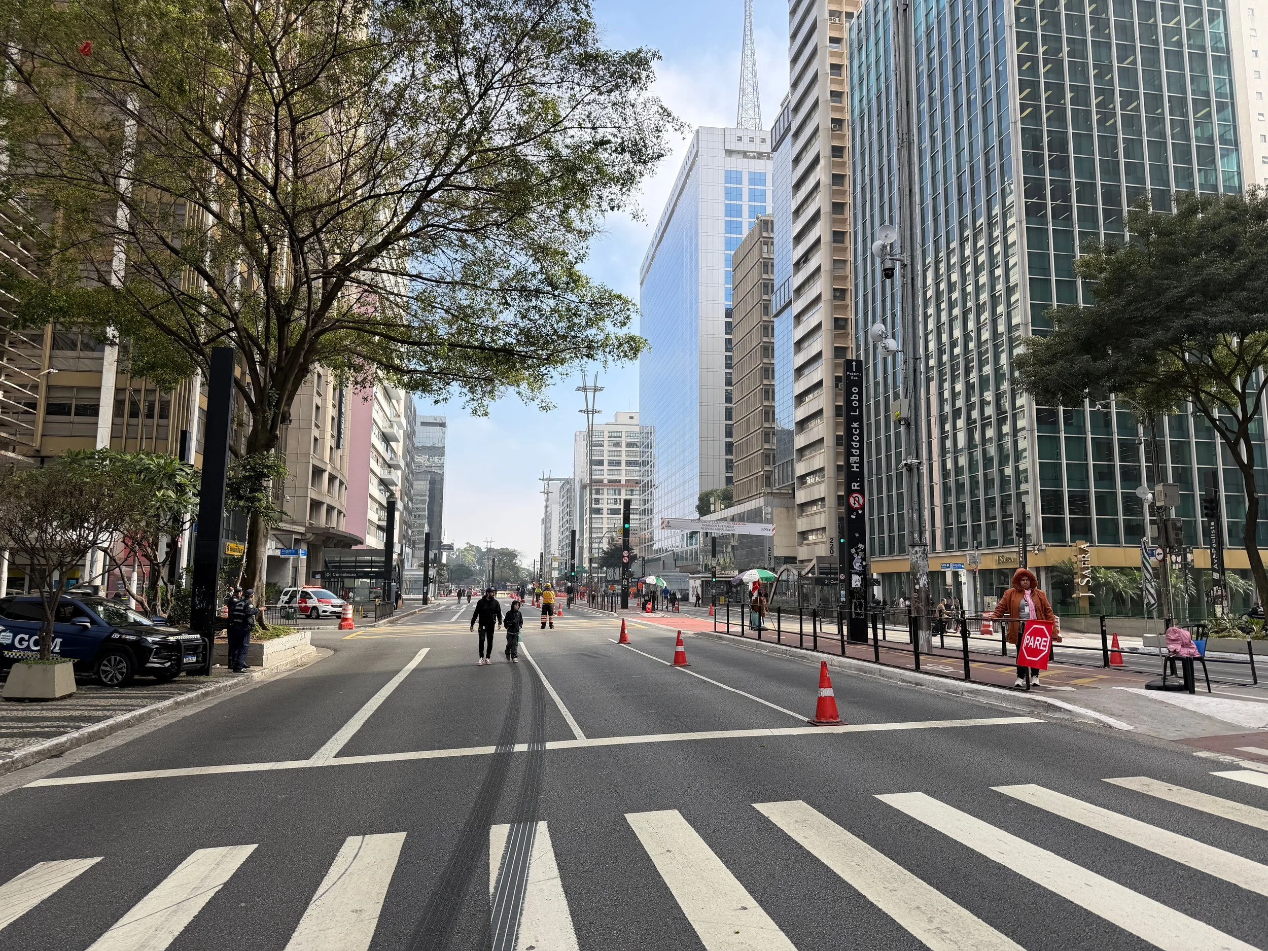 Avenida Paulista - on a holiday