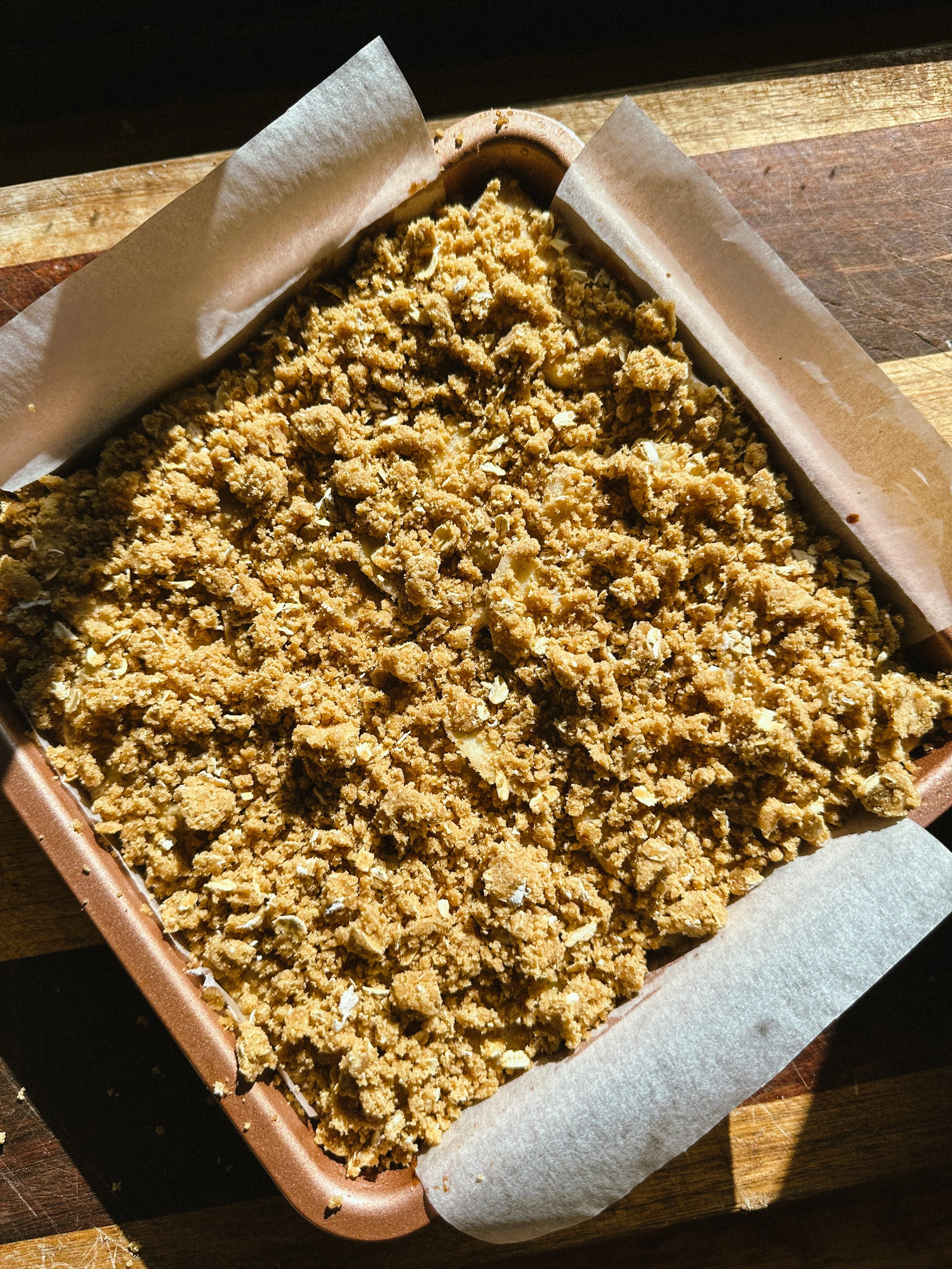 Apple Crumble Blondies (Copy)