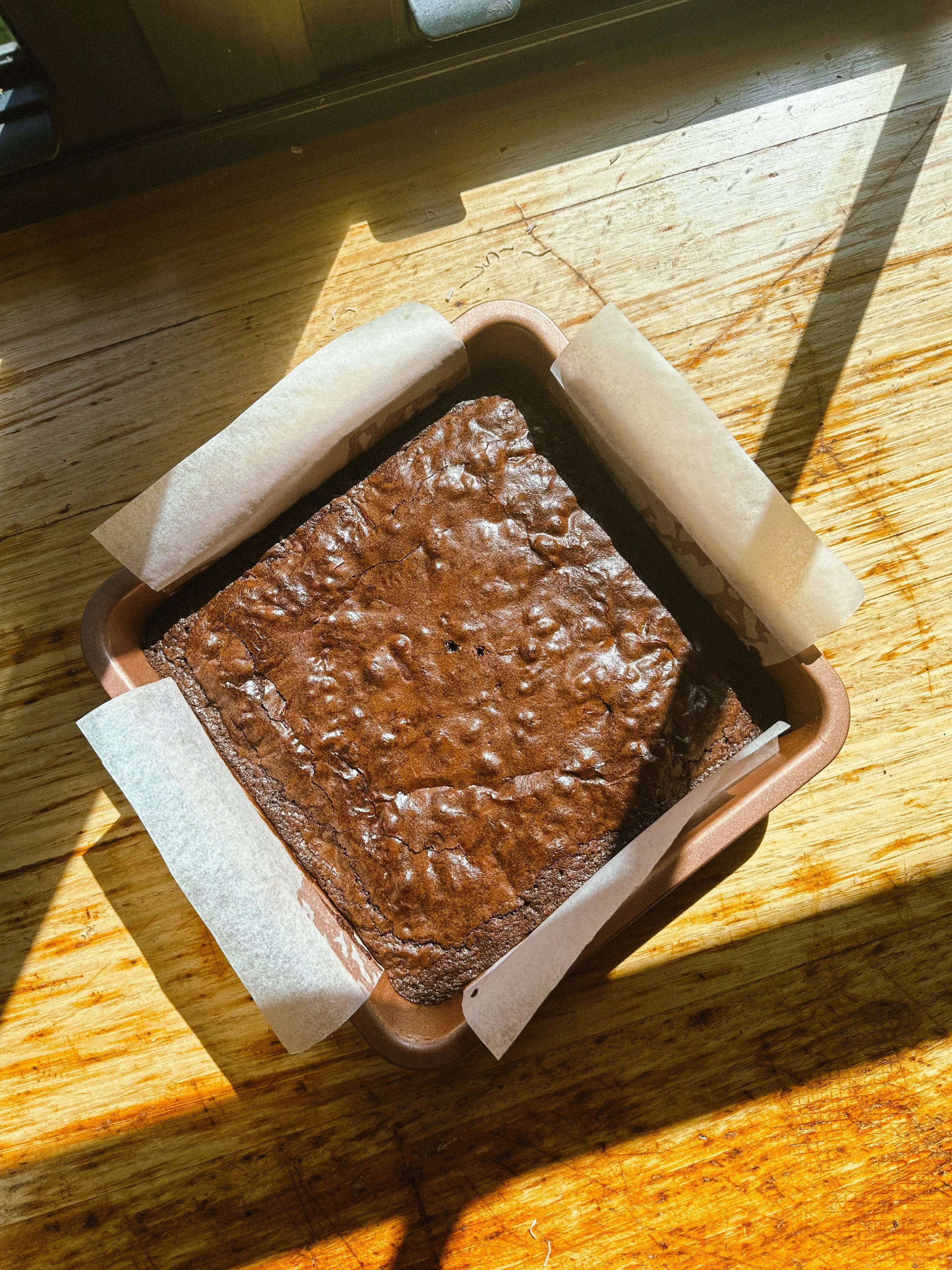 Pistachio Cream Kunafa Brownies (Copy)