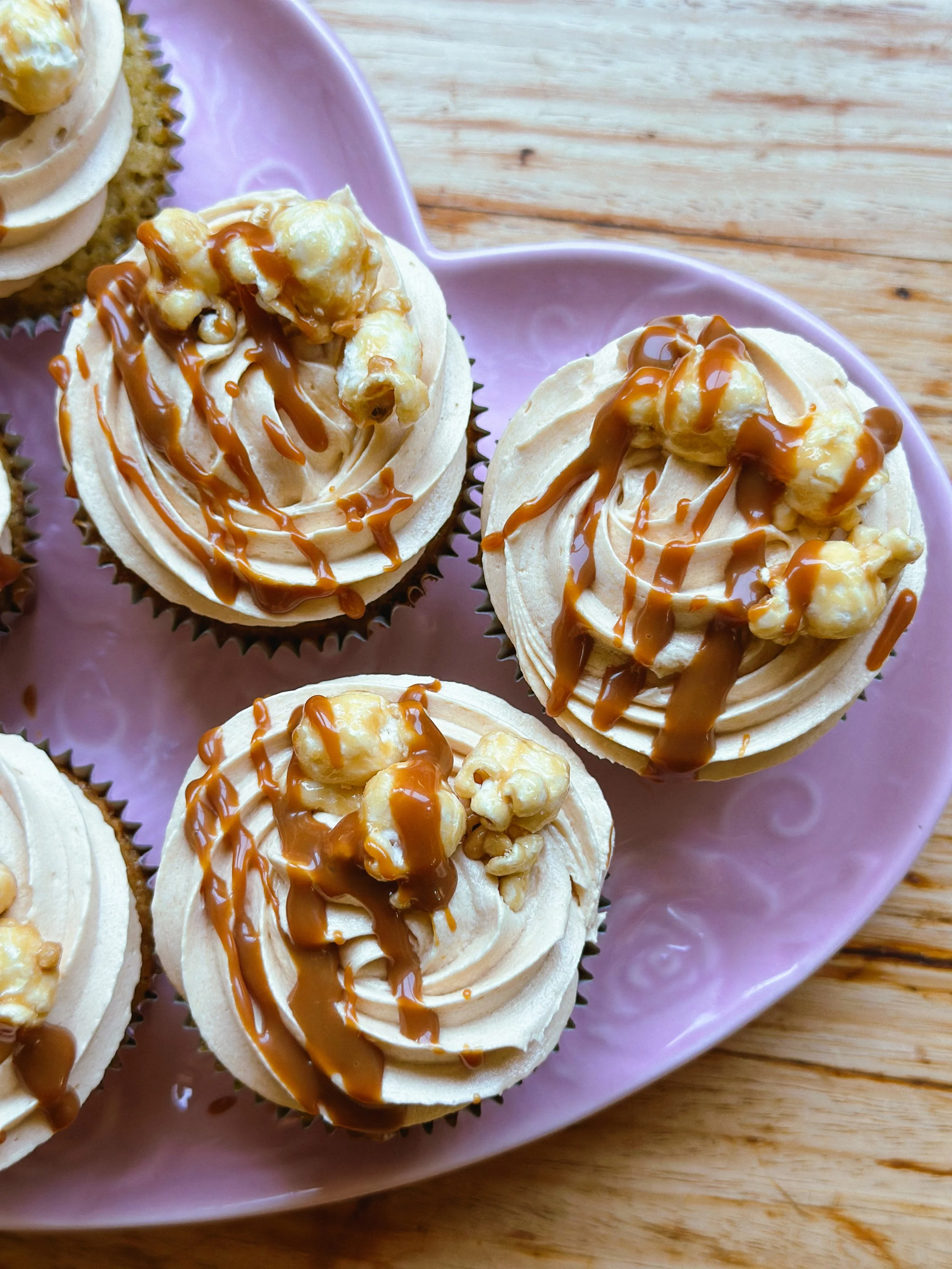 Caramel Popcorn Cupcakes