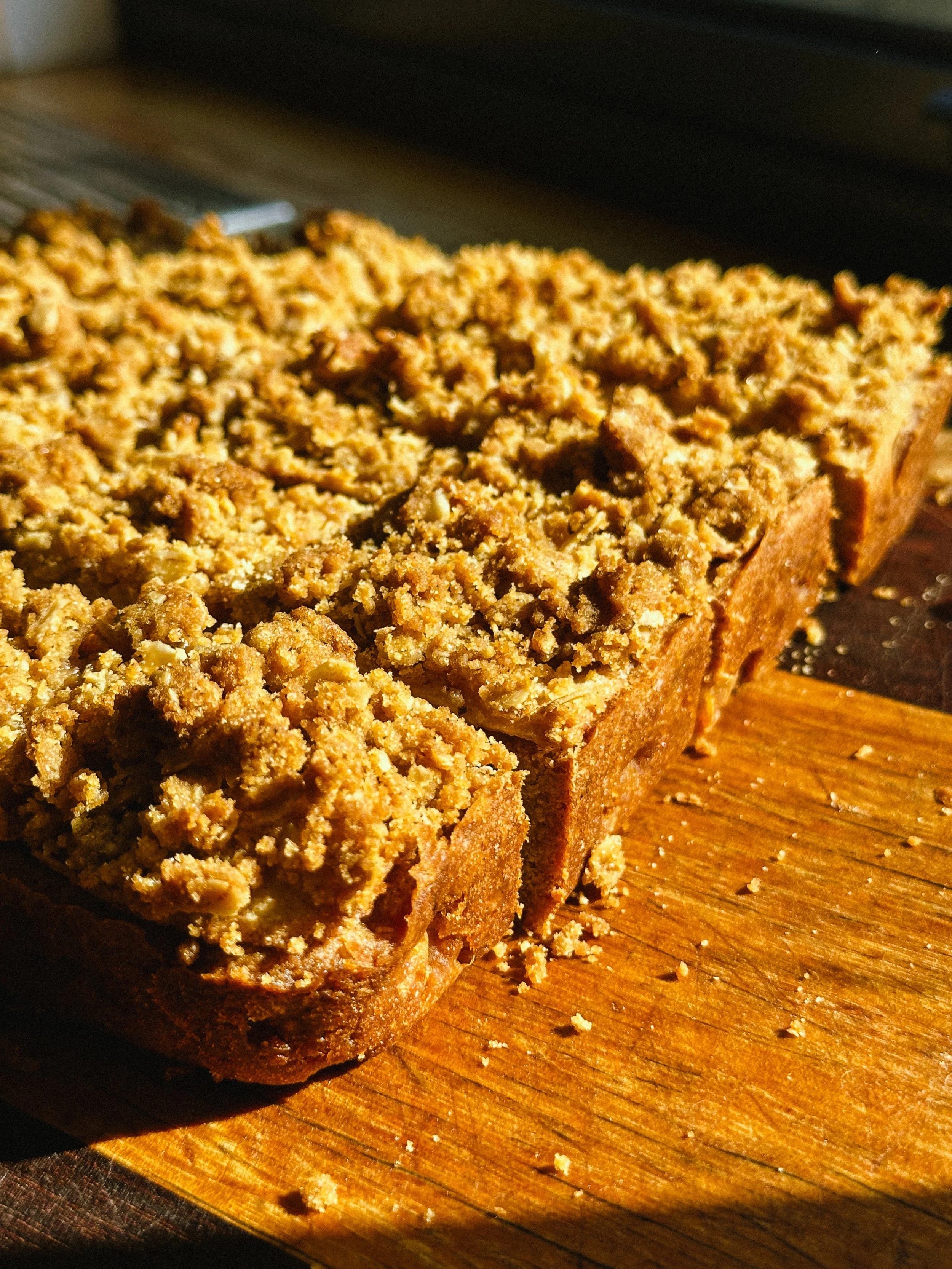 Apple Crumble Blondies