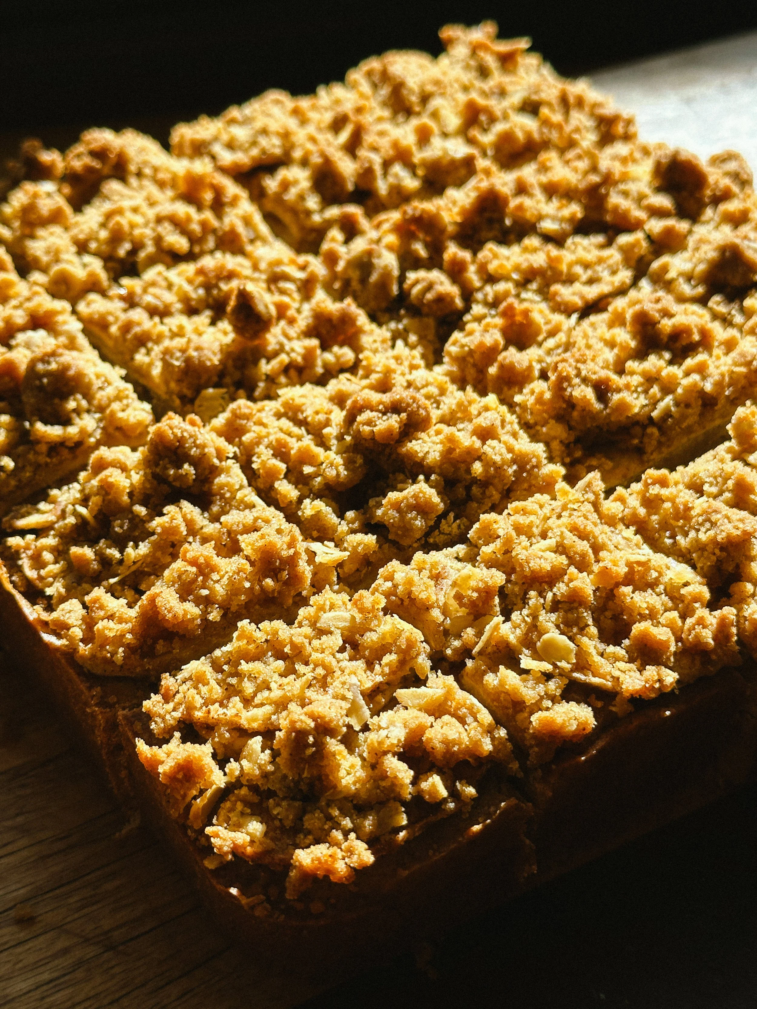 Apple Crumble Blondies