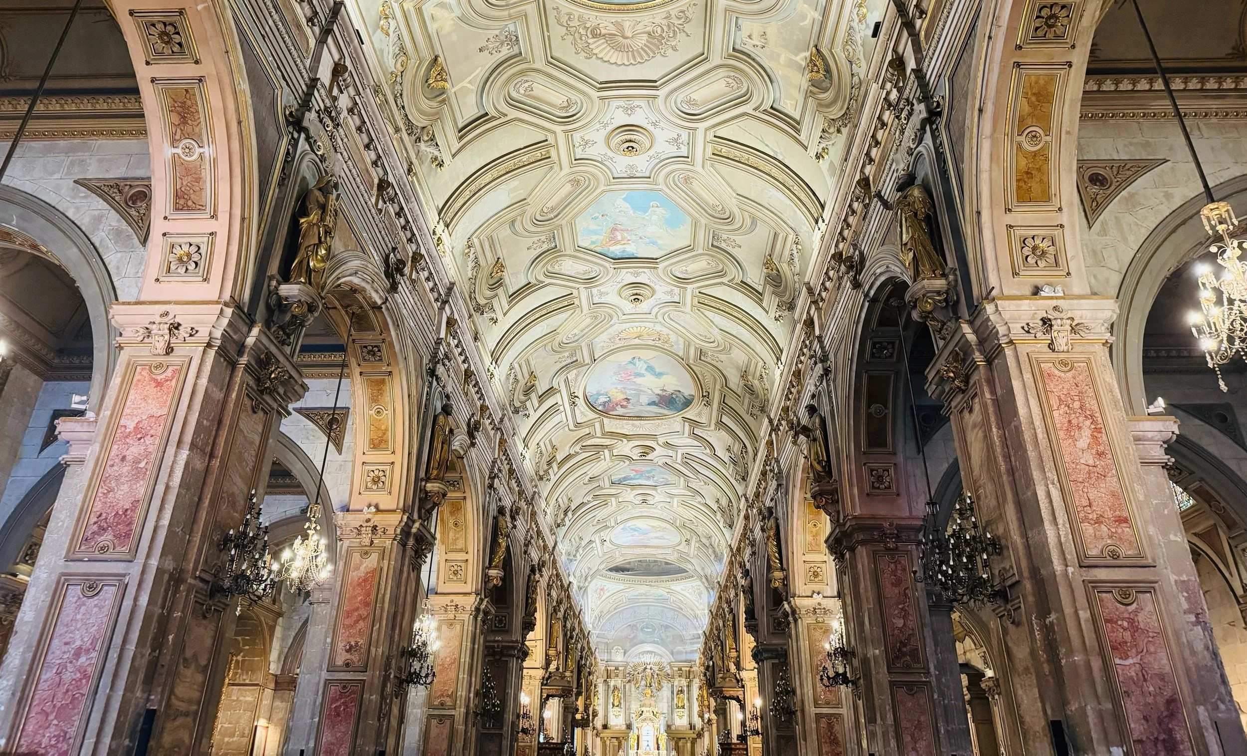 Inside the Metropolitan Cathedral of Santiago (first construction 1541)