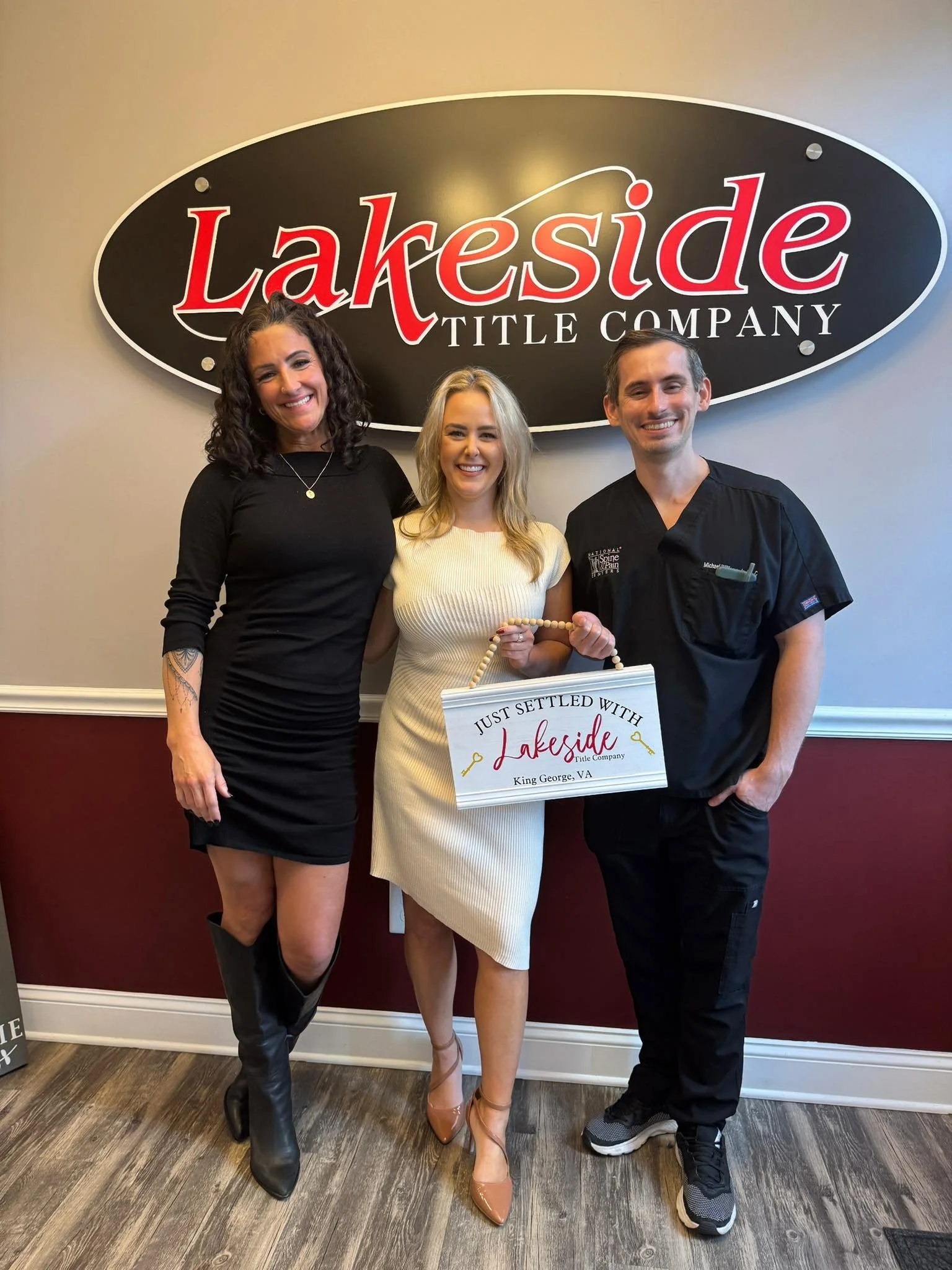 LClosing Day! π‘β¨
Huge congratulations to Michael on the purchase of his brand new home!
When I say Michael was the dream client, I’m not exaggerating—this was smooth sailing from the very first showing all the way to the closing table.