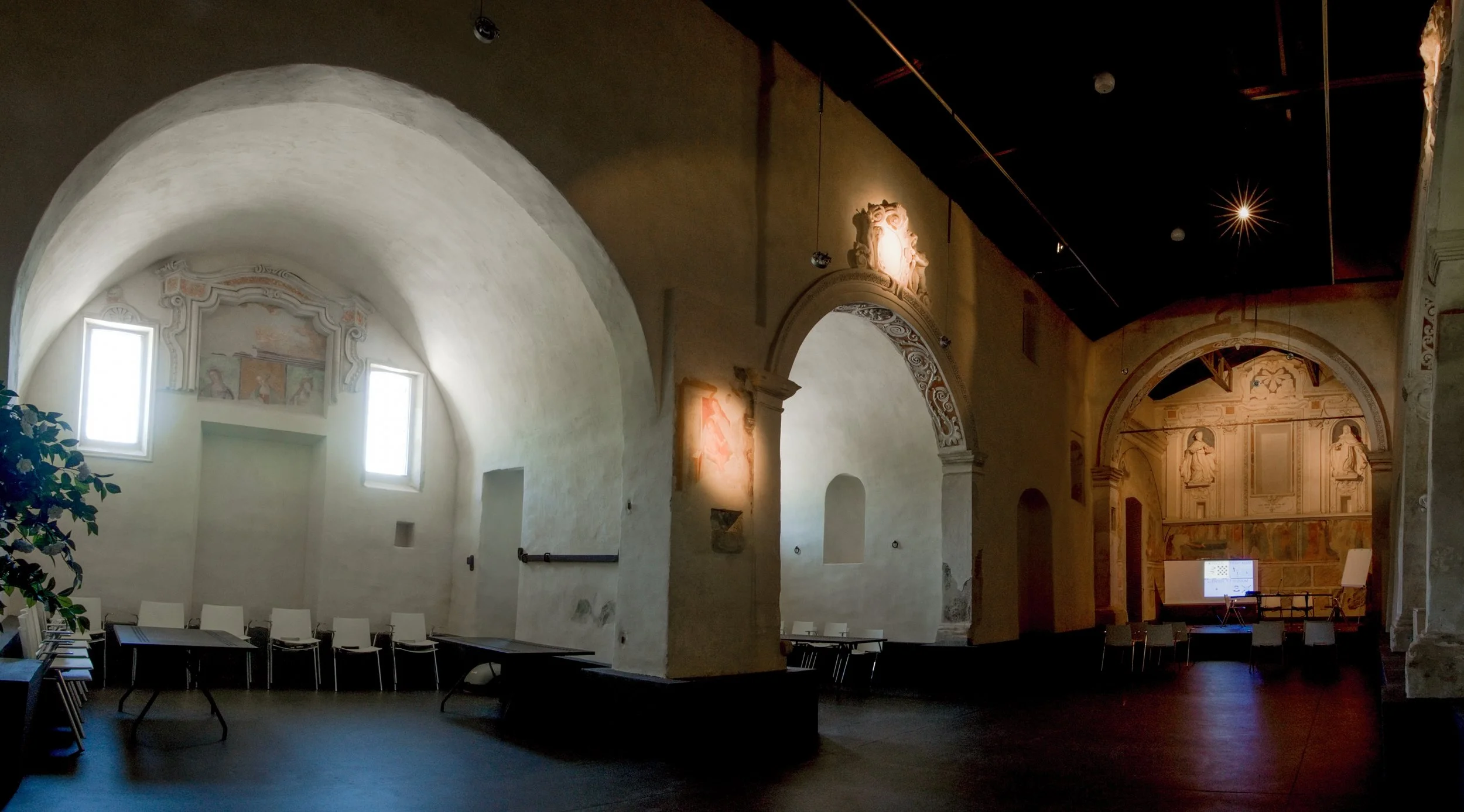 sala riunioni.jpg