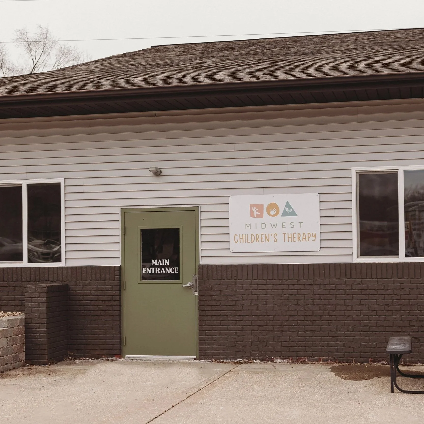 School Therapy vs Outpatient Therapy: The Difference