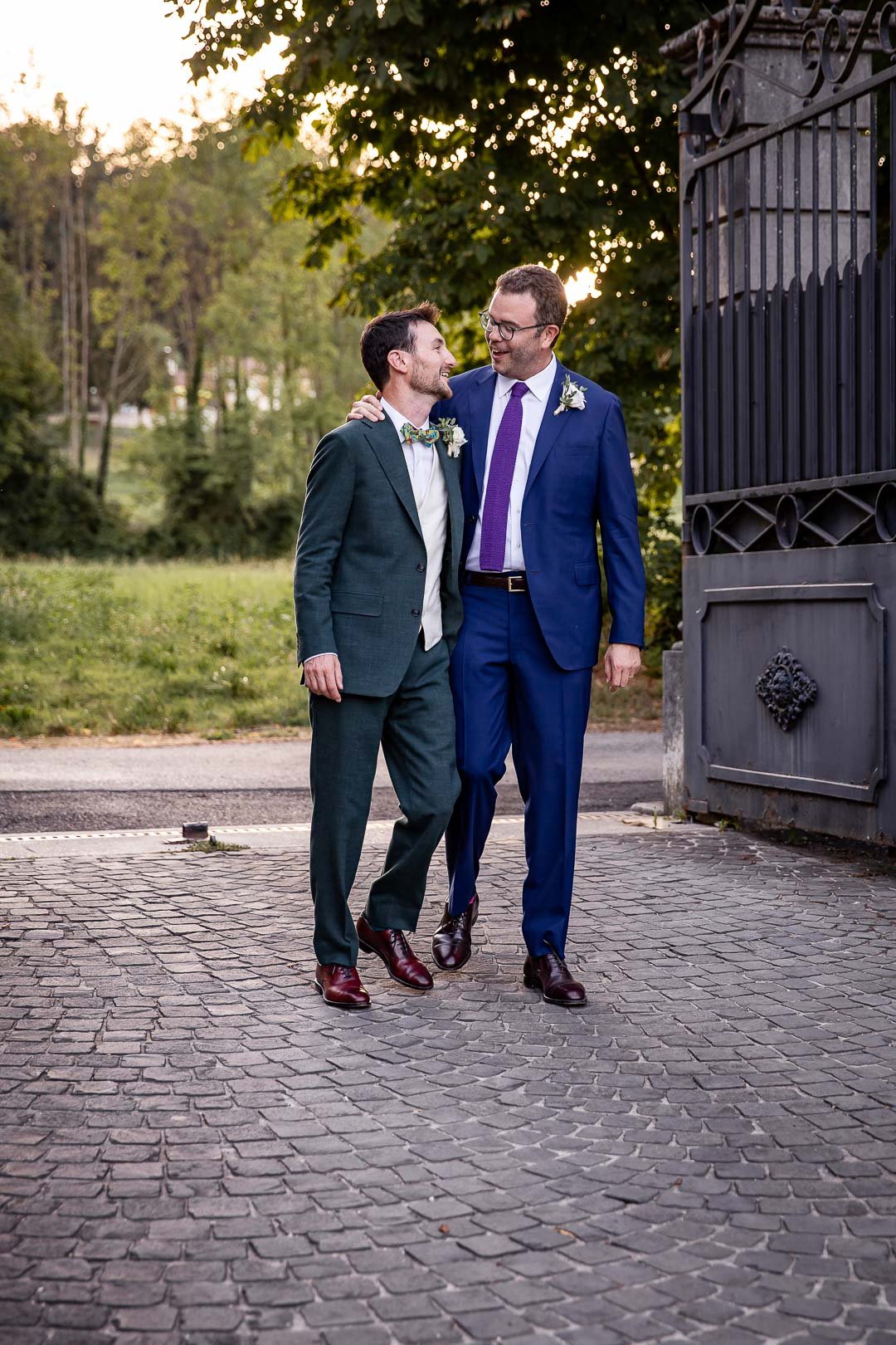 Seance couple mariage gay - Photographe mariage Grenoble - Elo Wedding Photographies-003.jpg