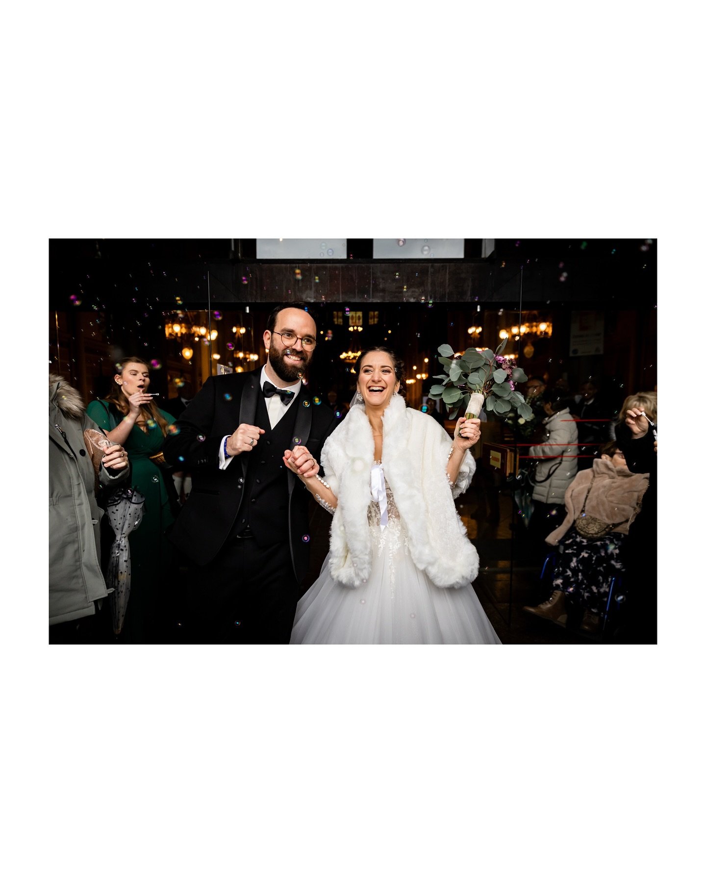 Un mariage c&rsquo;est beaucoup d&rsquo;&eacute;motions, beaucoup de rires, un peu de larmes et ce qui vous rattache &agrave; tout &ccedil;a une fois les cl&eacute;s du domaine rendues, ce sont vos images 📸

Les r&eacute;servations 2026 sont ouverte