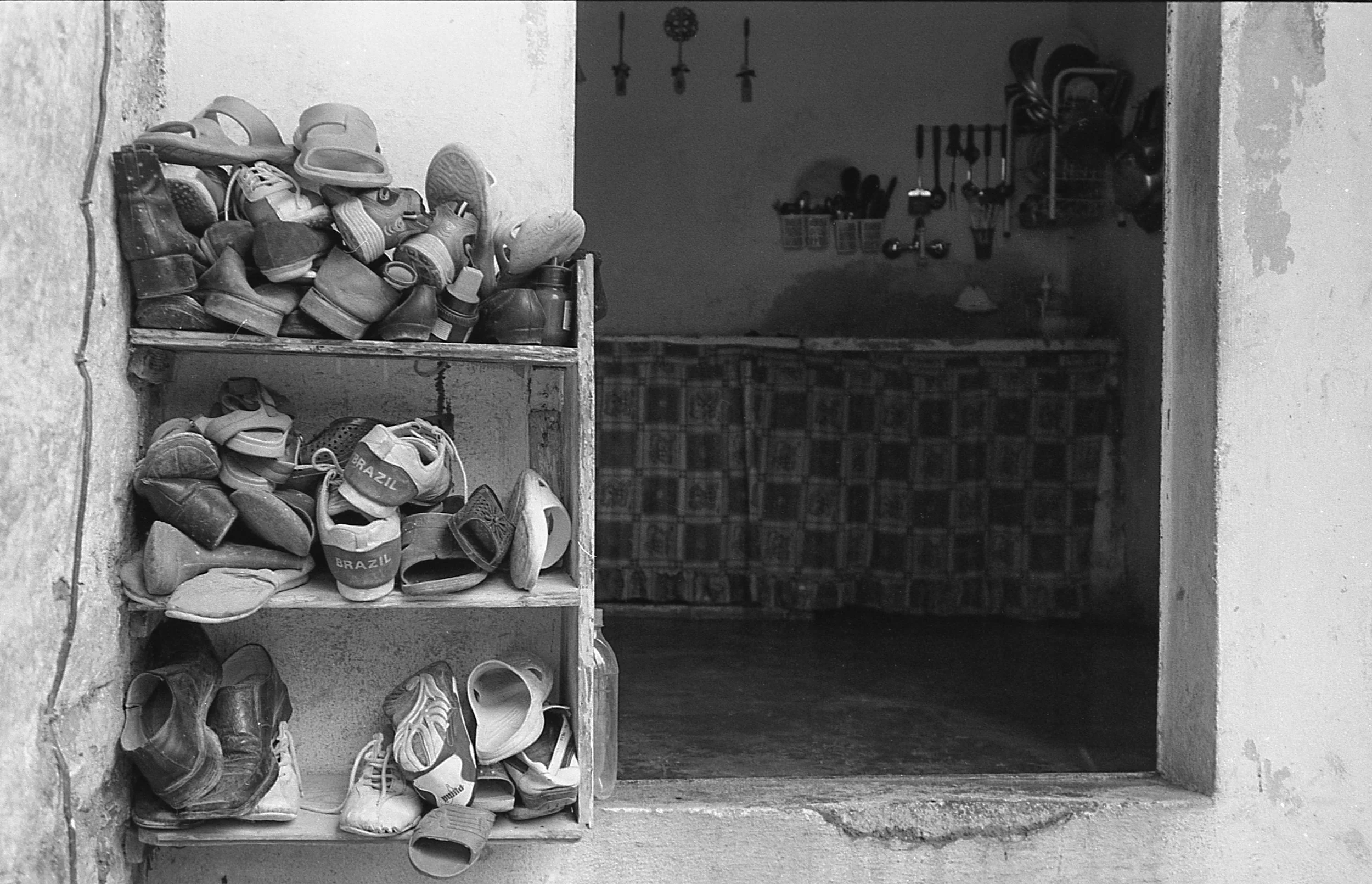 ZAPATOS Y COCINA.jpg