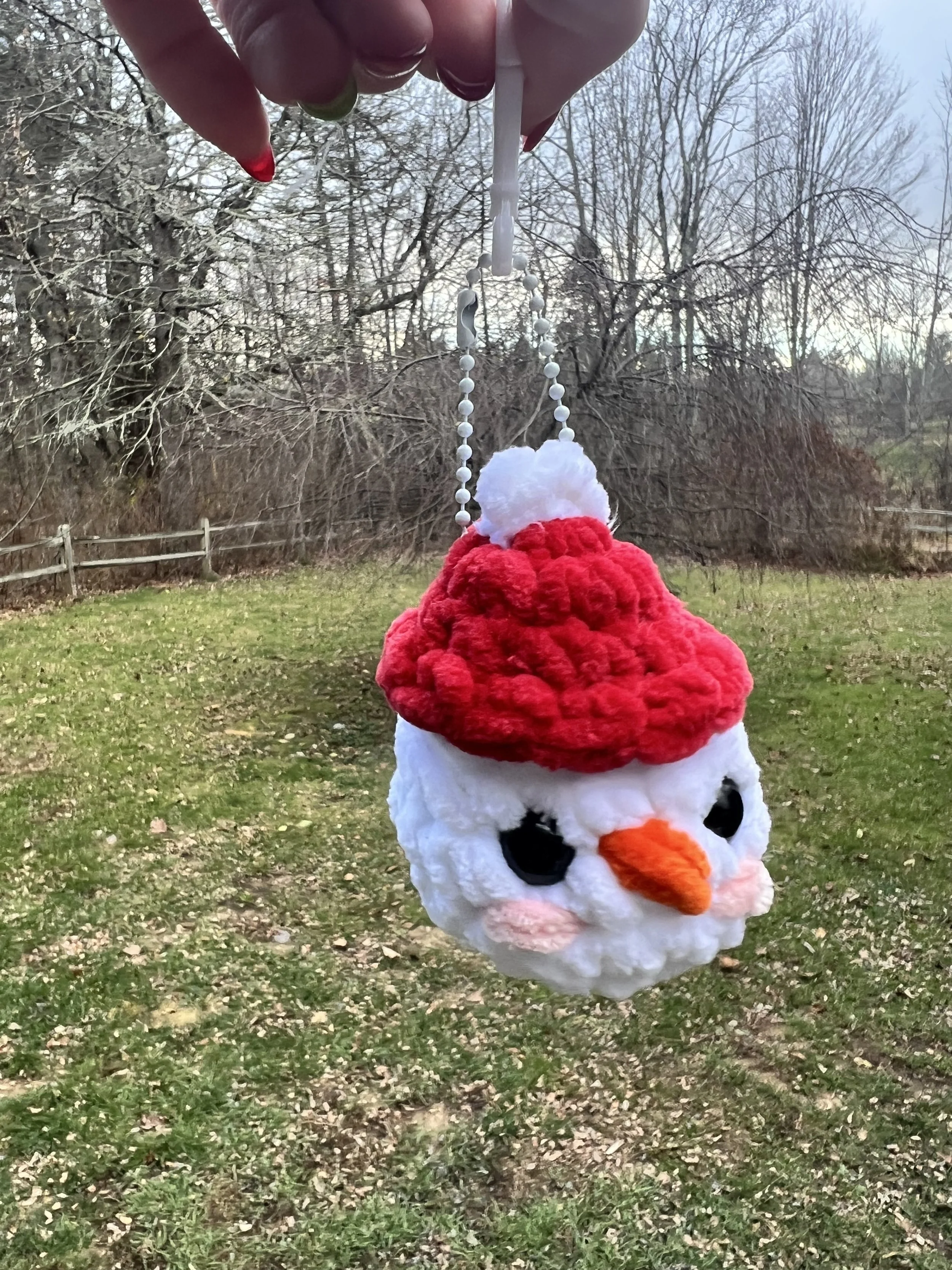 keychain red snowman.jpg