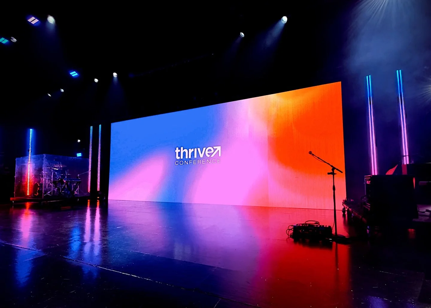 Day 1 of @thriveconference underway with over 4,000 people from across the nation! We are proud to be a sponsor, and honored to lead breakout sessions pouring into tech leaders.