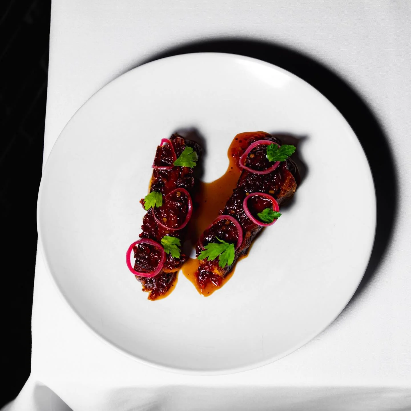 A cold night and a plate of hot, crispy, savory pork belly?! 
Yea, that sounds like the plan!

📸 @billylogancreative 

#downtownILM #wilmingtonNC #wilmingtoneats