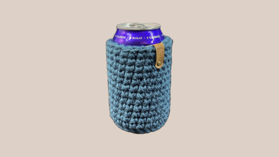 Cool Tone Solid Can Coozies (10).png
