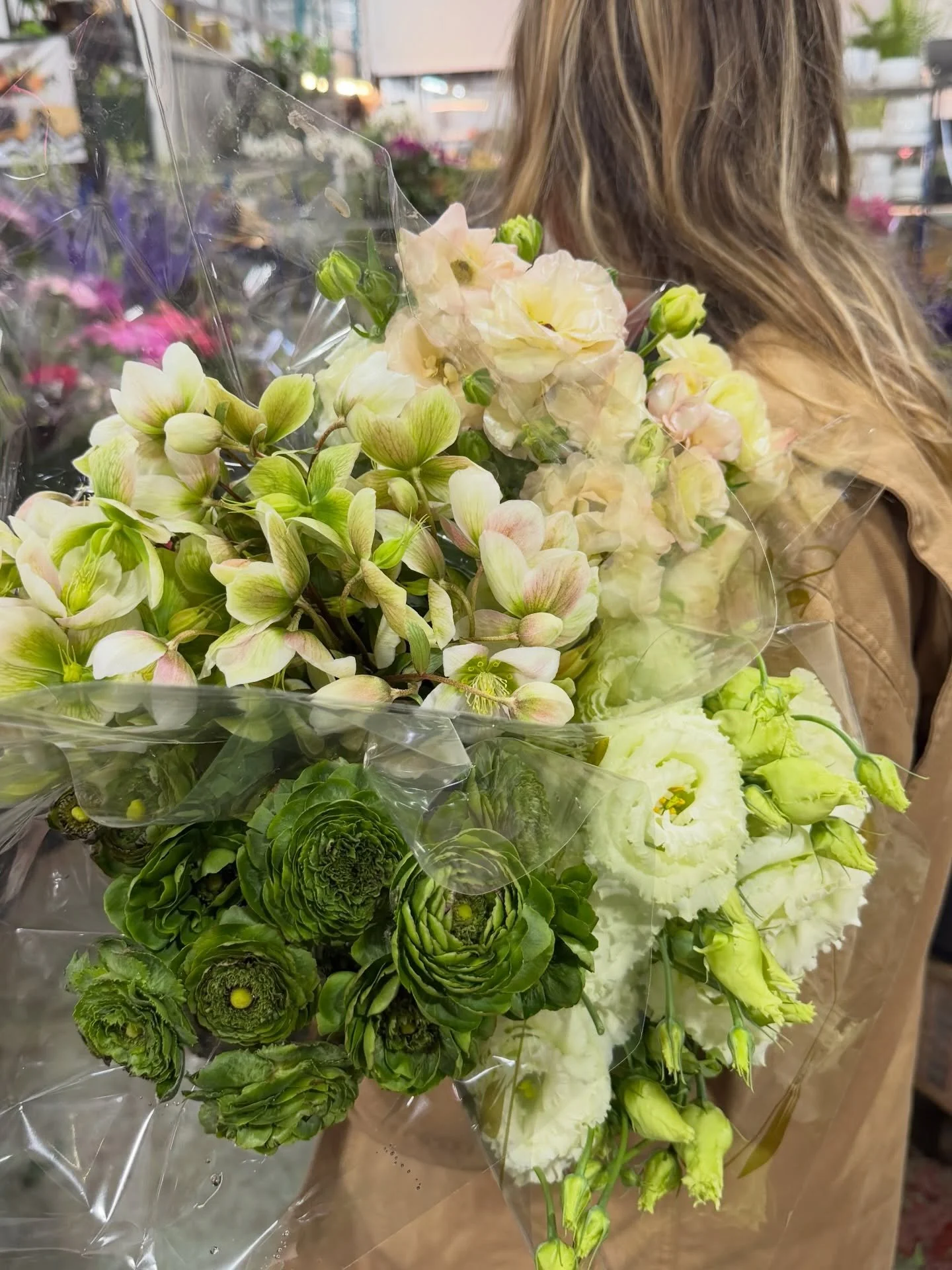 Thinking spring at the market this morning 💛💛