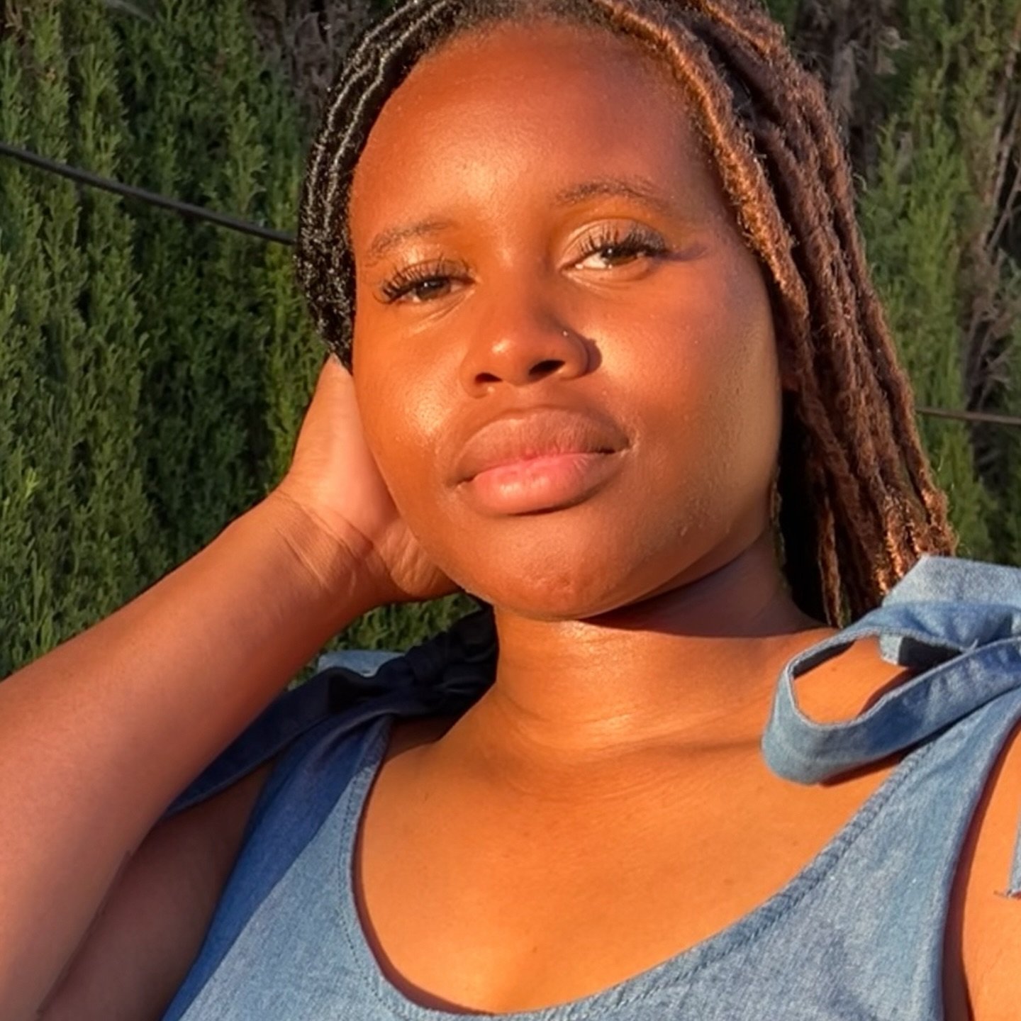 The weather may be scorching 🥵, 
  but so are these lashes 😏

Maintain your beauty routine easily with Extensions!
 
A Classic Natural Set on @finderonaboat 

FOR BOOKING please DM or call (818)274-8561📲
 Or VISIT our WEBSITE @  WWW.BESSARIBEAUTY.